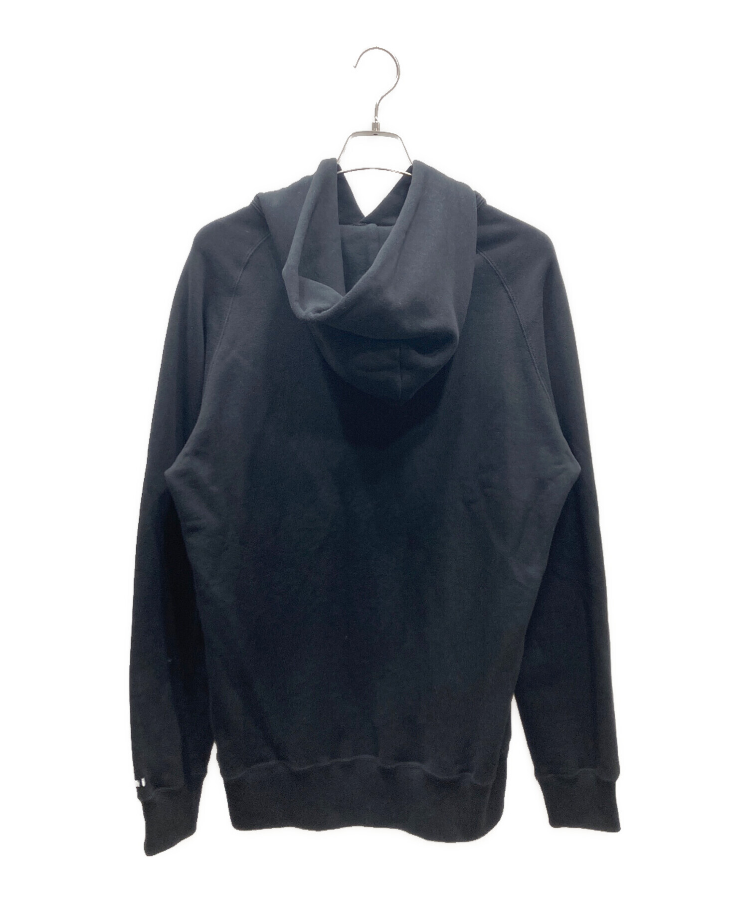 sacai (サカイ) KAWS (カウズ) フロントロゴスウェットパーカー 