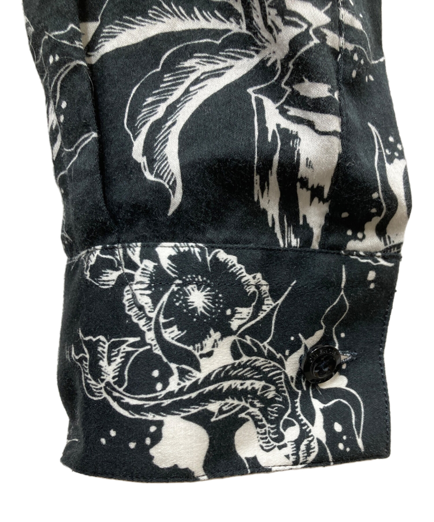中古・古着通販】GIVENCHY (ジバンシィ) 総柄シャツ ブラック サイズ