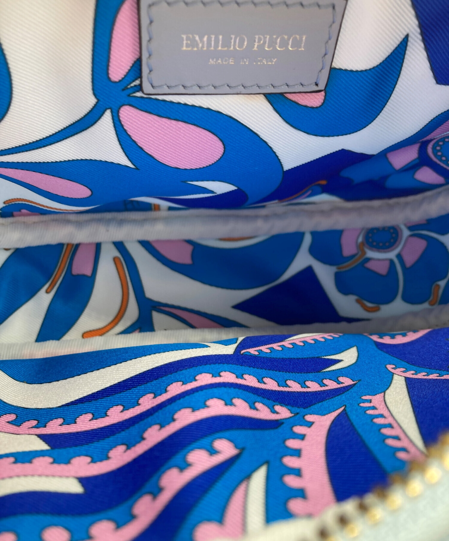 EMILIO PUCCI エミリオプッチ ショルダーバッグ - 白x茶(ゼブラ) 【古着】【中古】 楽天市場】Emilio Pucci エミリオ・プッチ（バッグ・小物・ブランド