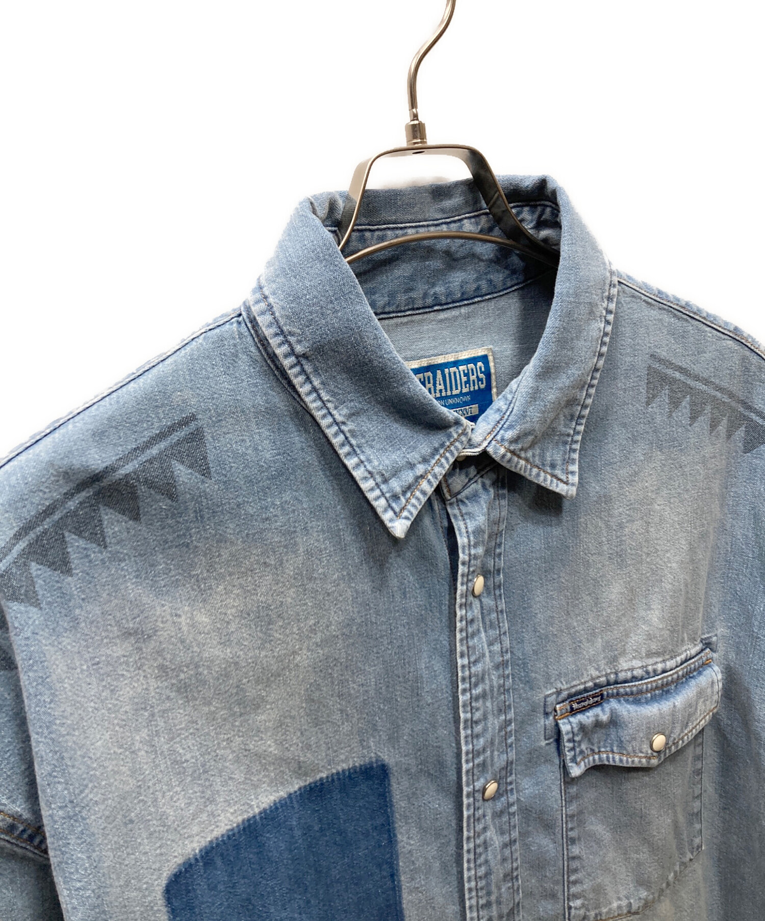 中古・古着通販】Liberaiders (リベレイダース) TRIBAL DENIM SHIRT