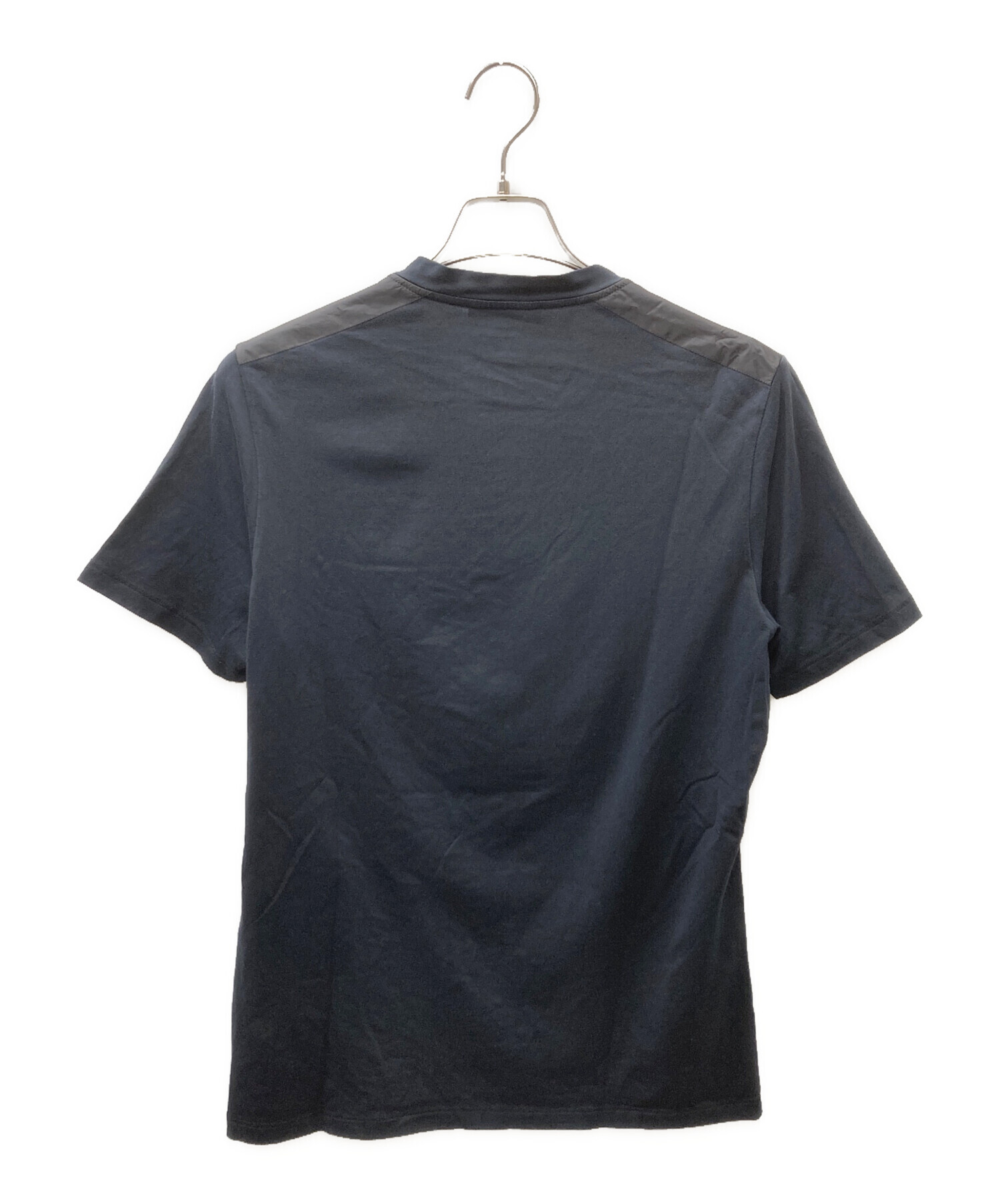 中古・古着通販】PRADA (プラダ) Vネック ポケット Tシャツ ネイビー