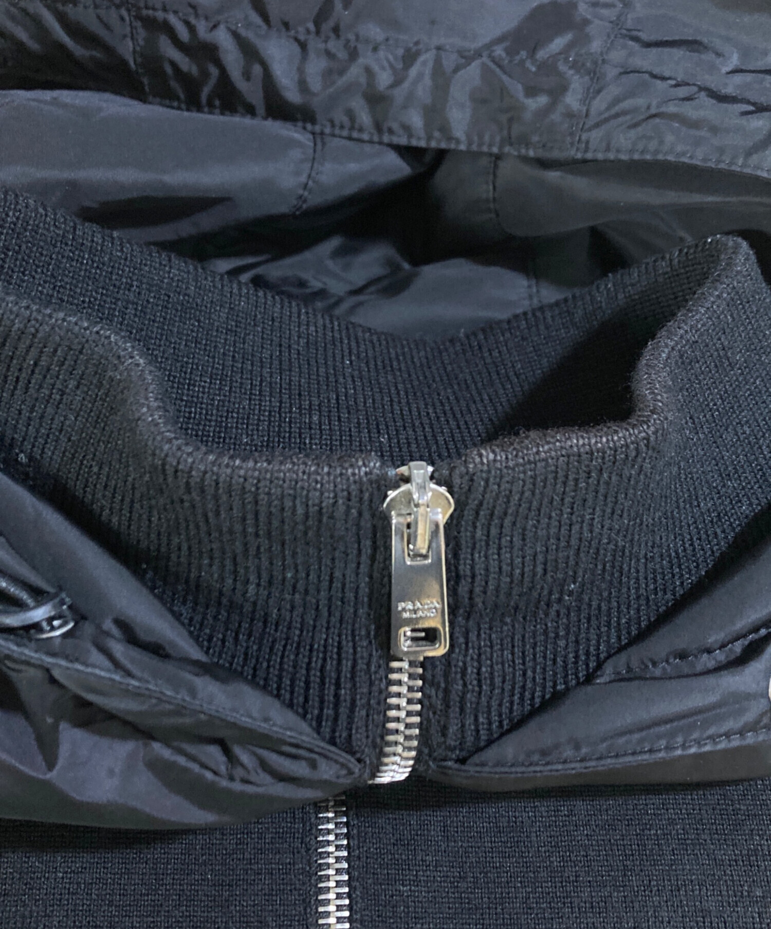 中古・古着通販】PRADA (プラダ) 異素材切替フードパーカー ブラック