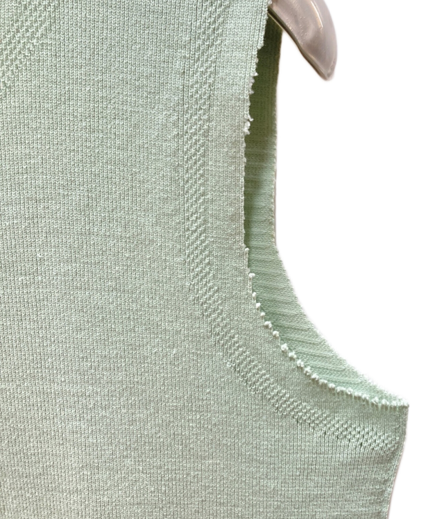 ISSEY MIYAKE A-POC ABLE ノースリーブトップス 中古・古着通販】A-POC ABLE ISSEY MIYAKE (エイポック エイブル