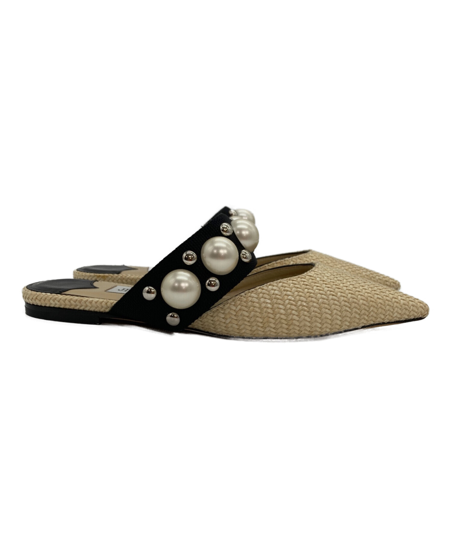 37.5　JIMMY CHOO　ジミーチュウ　フラット　ベージュ　ゴールドロゴ 中古・古着通販】JIMMY CHOO (ジミーチュウ) フラットサンダル