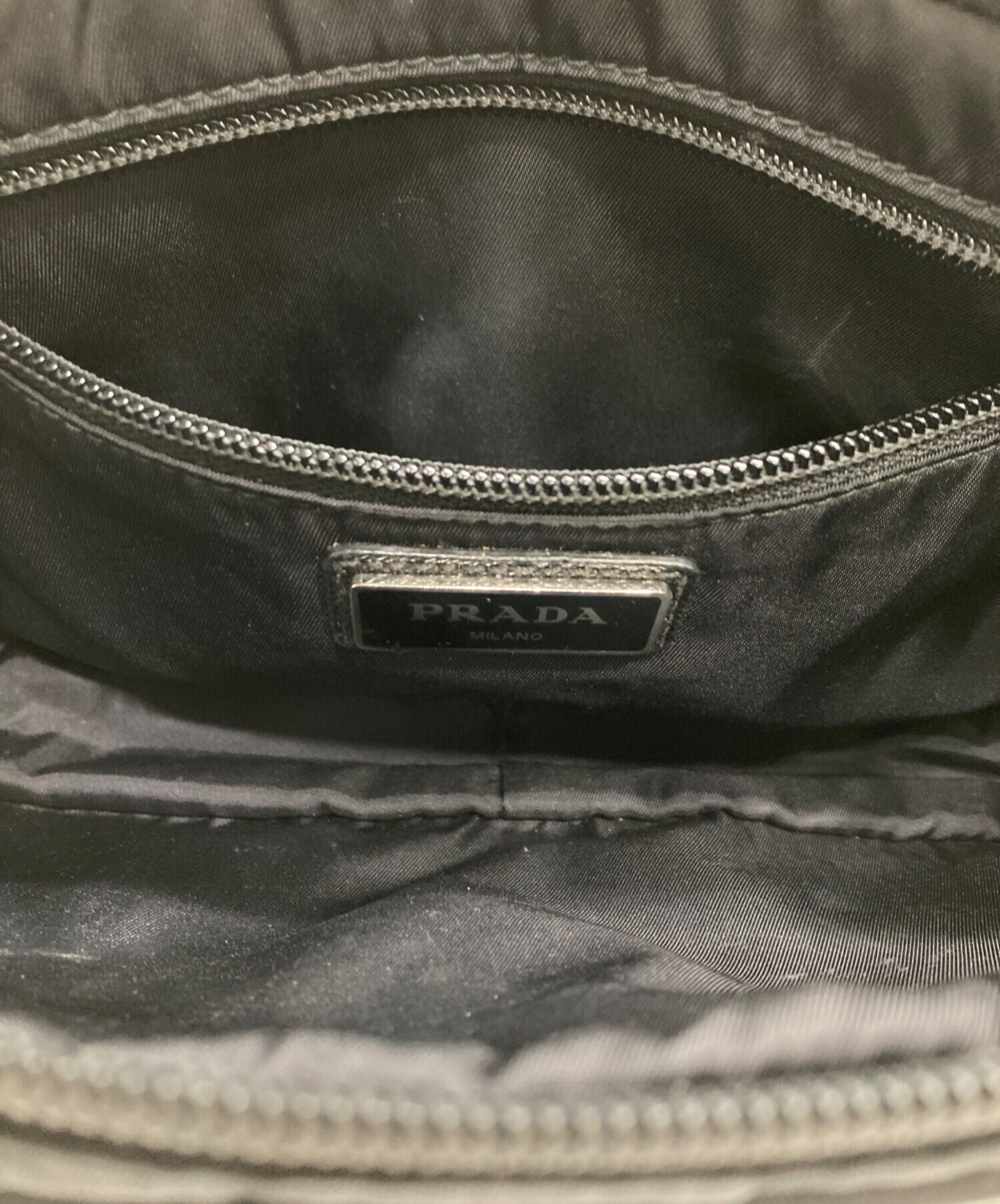 PRADAレザーウエストポーチ中古 中古・古着通販】PRADA (プラダ) ウエストバッグ ブラック｜ブランド