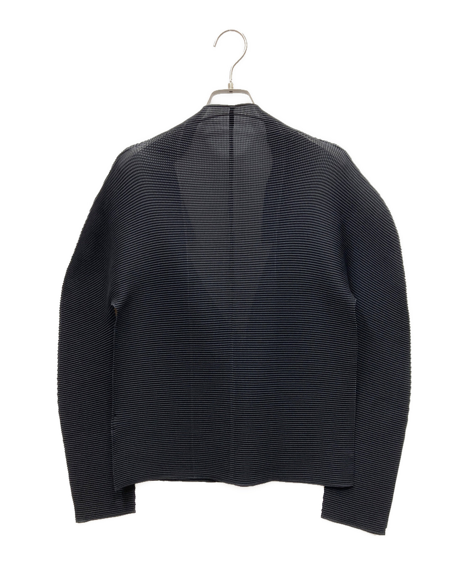 ISSEY MIYAKE me 長袖 カーディガン ブラック 中古・古着通販】ISSEY MIYAKE me (イッセイ ミヤケ ミー) プリーツ