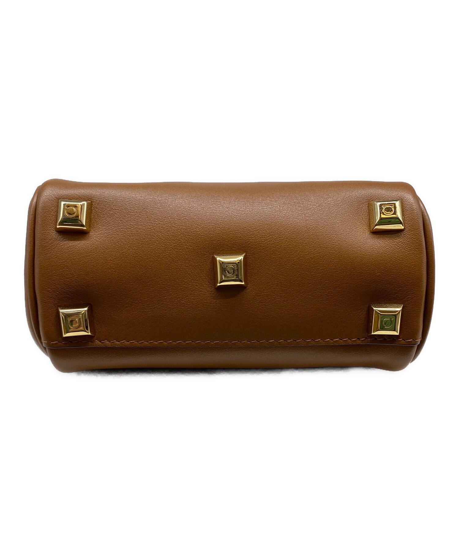 フェラガモ ステューディオ･バケットバッグ  【Aランク】【中古】 中古・古着通販】Salvatore Ferragamo (サルヴァトーレ フェラガモ