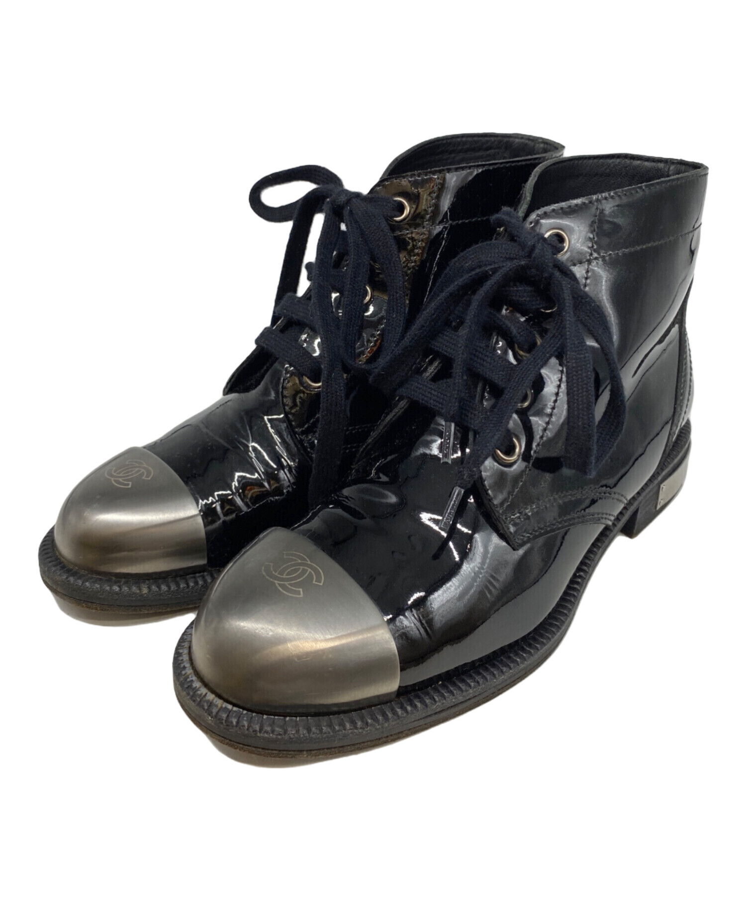 中古・古着通販】CHANEL (シャネル) エナメルショートブーツ ブラック