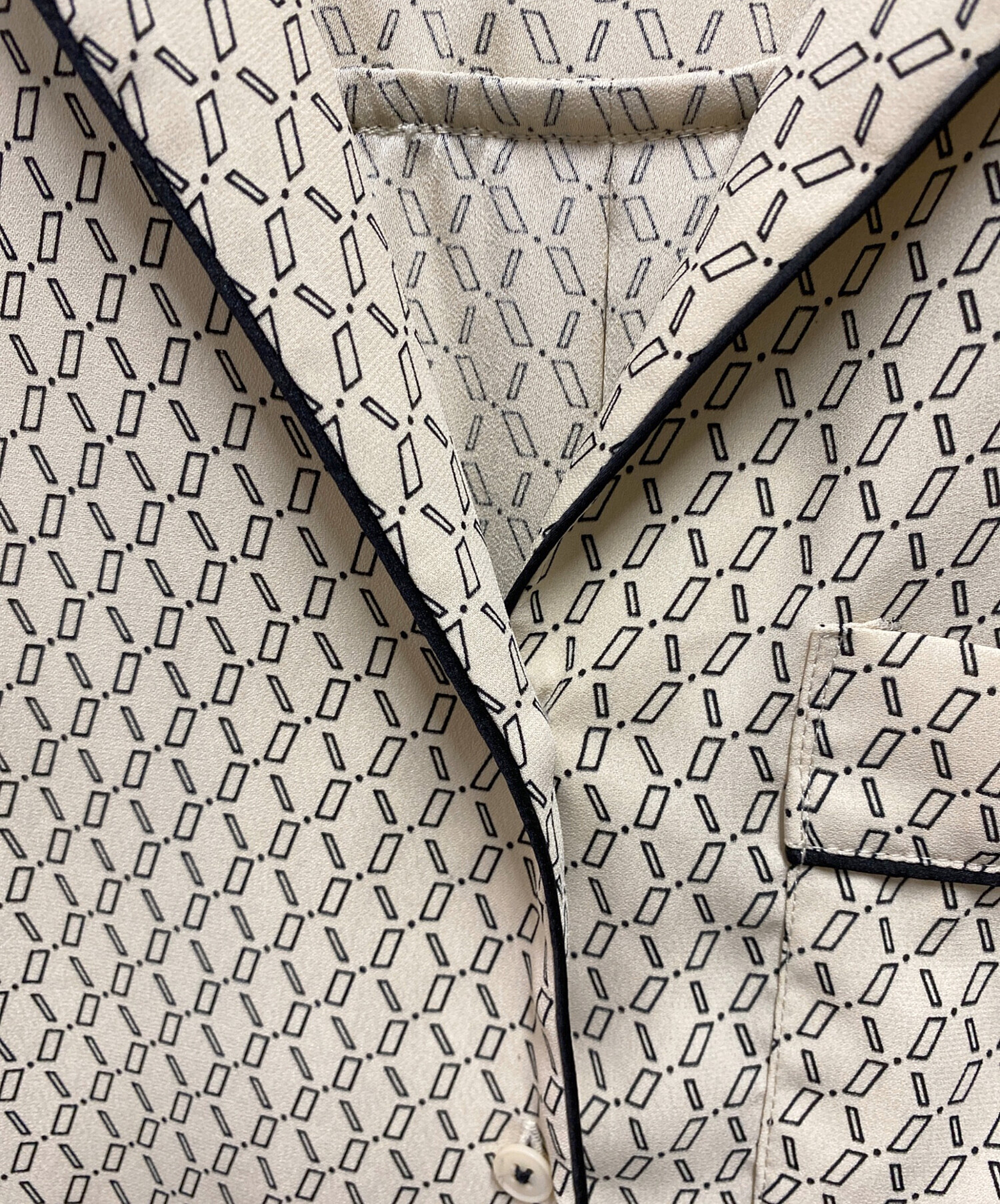 中古・古着通販】TODAYFUL (トゥデイフル) Geometric Halfsleeve Shirt 
