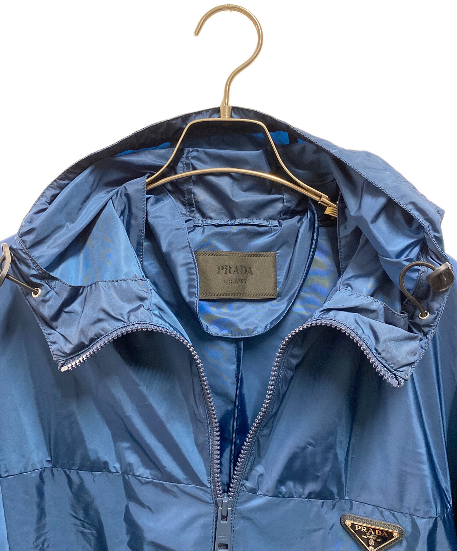 PRADA ナイロン ジャケット レアカラー 直営店購入品 サイズ46 ブルー PRADA ナイロン ジャケット レアカラー 直営店購入品 サイズ46 ブルー