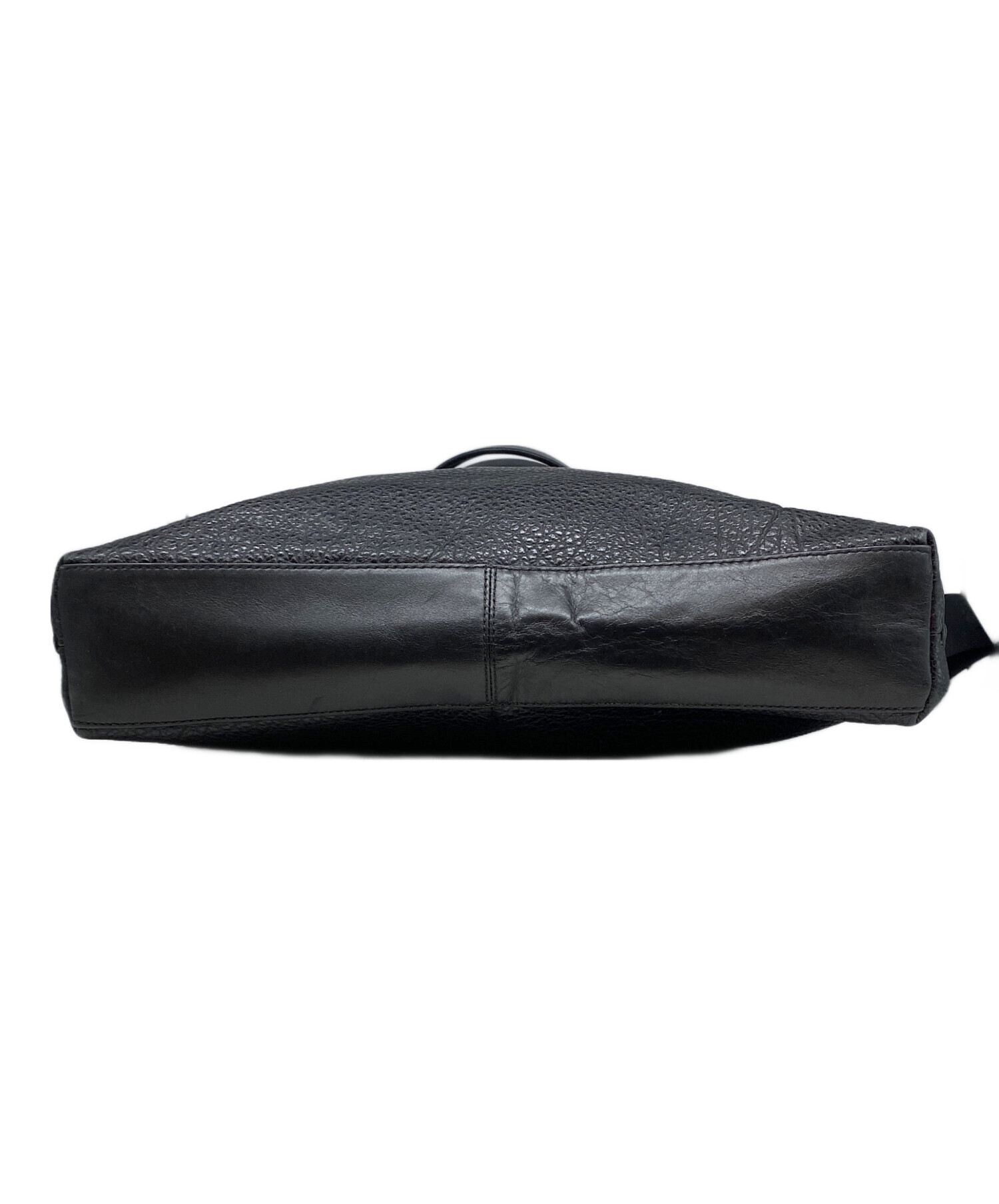 【未使用】COACH コーチ カバン　ブラック　レザー 中古・古着通販】COACH (コーチ) レザーバッグ ブラック｜ブランド