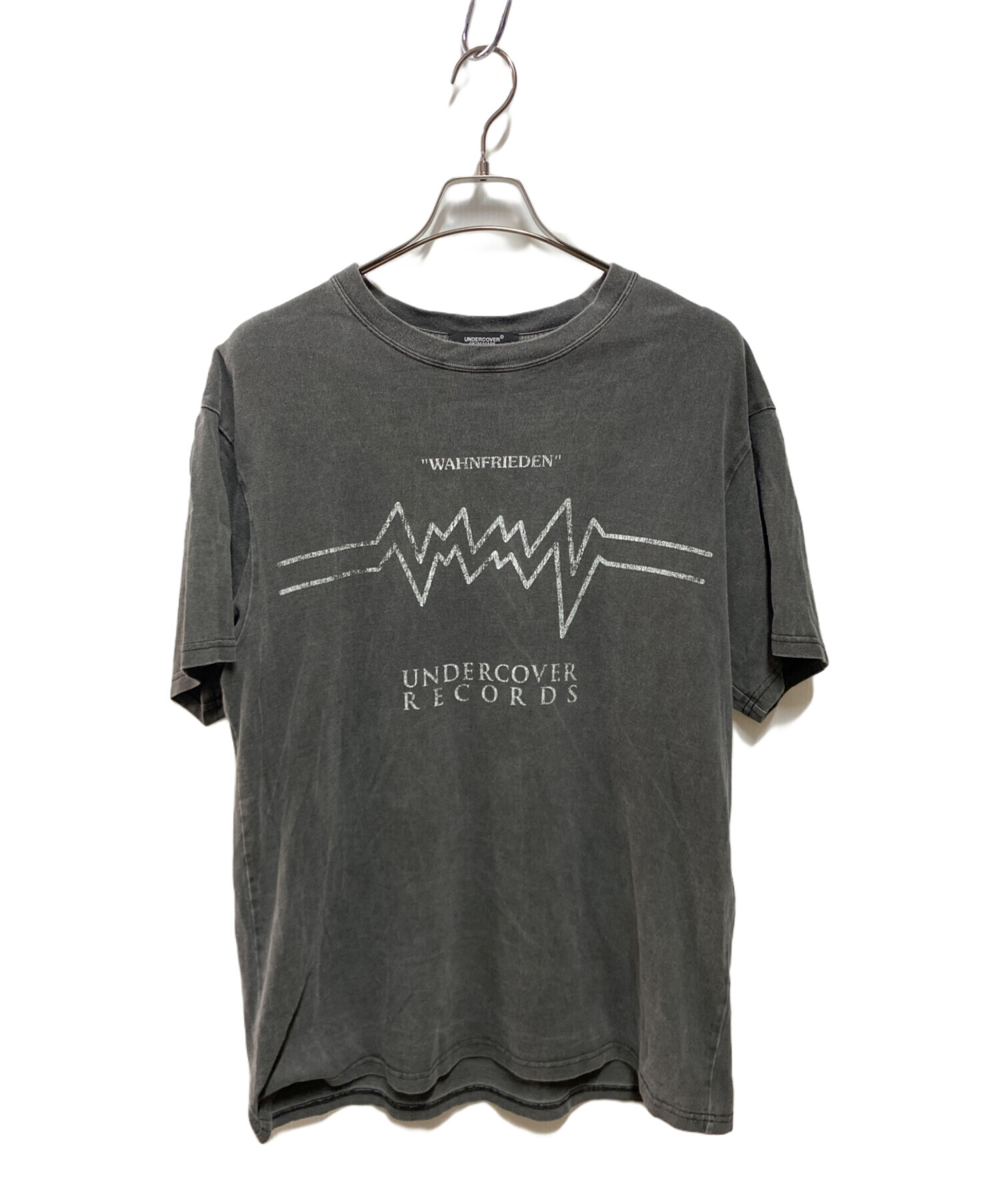 UNDER COVER アンダーカバー Tシャツ・カットソー S グレー 【古着】【中古】【送料無料】 UNDERCOVER - UNDER COVER アンダーカバー Tシャツ・カットソー L