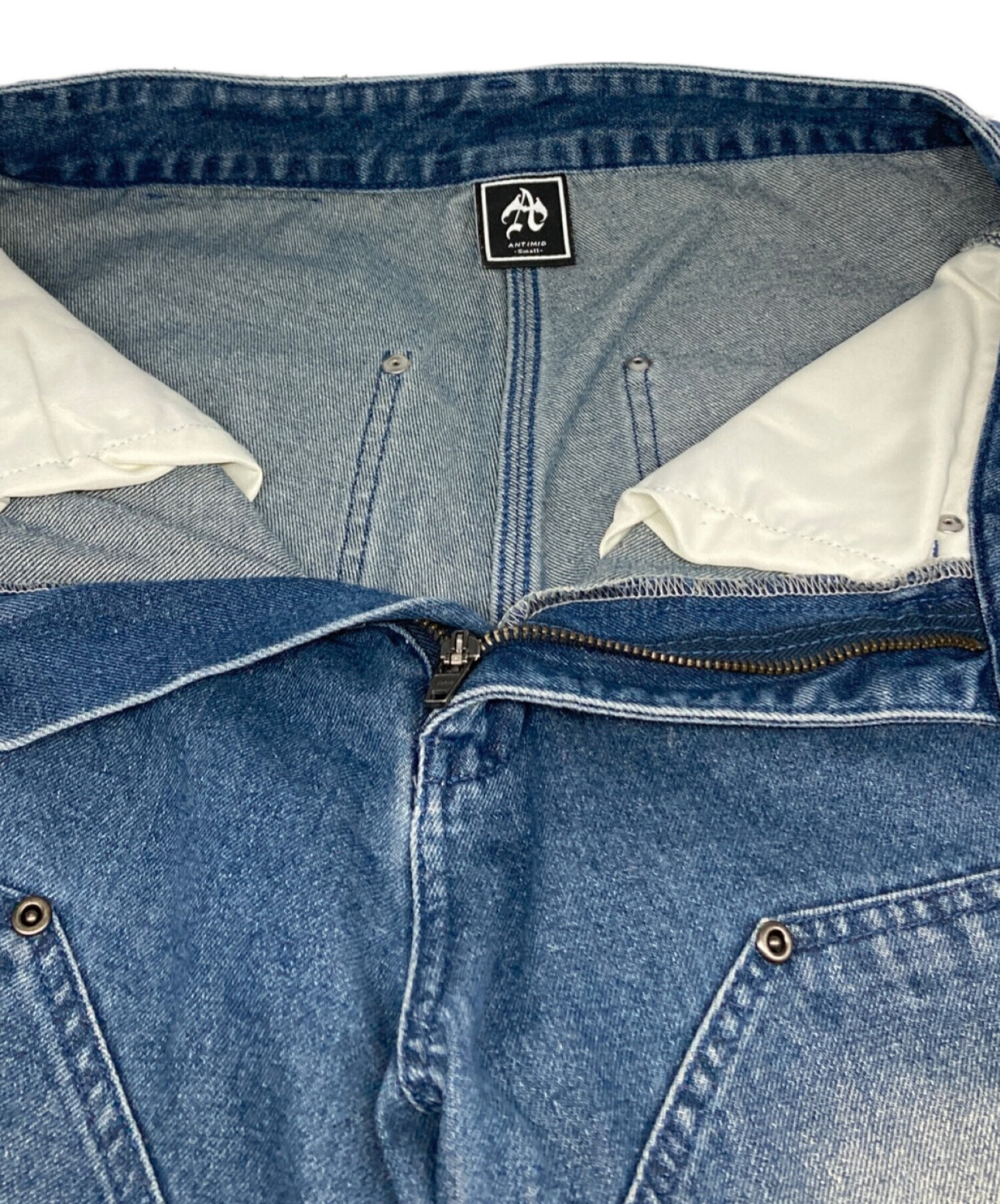 中古・古着通販】ANTIMID (アンチミッド) デニムペインターパンツ 中古・古着通販】ANTIMID (アンチミッド) デニムペインターパンツ