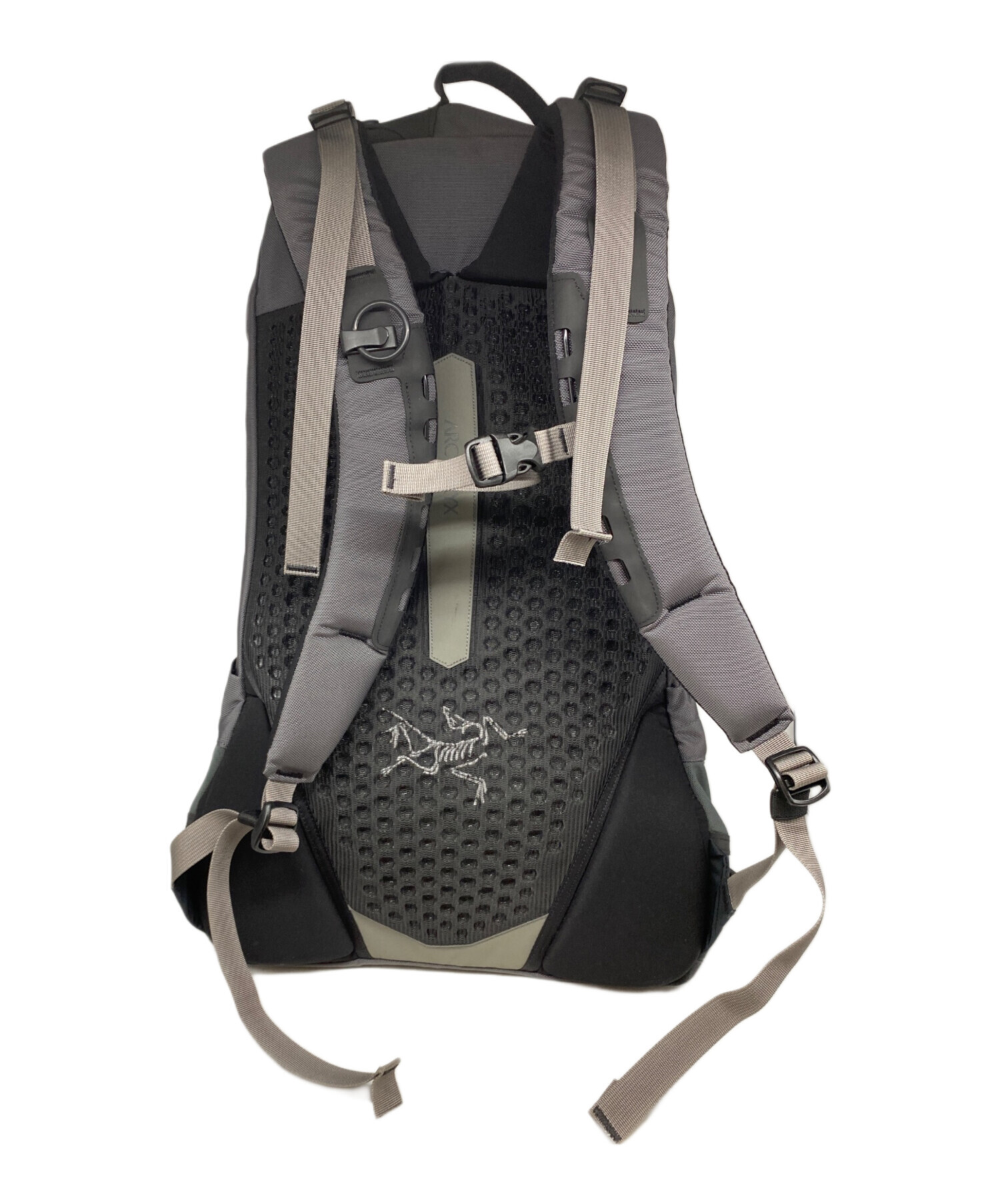 中古・古着通販】ARC'TERYX (アークテリクス) Arro 22 Backpack 中古・古着通販】ARC'TERYX (アークテリクス) Arro 22 Backpack