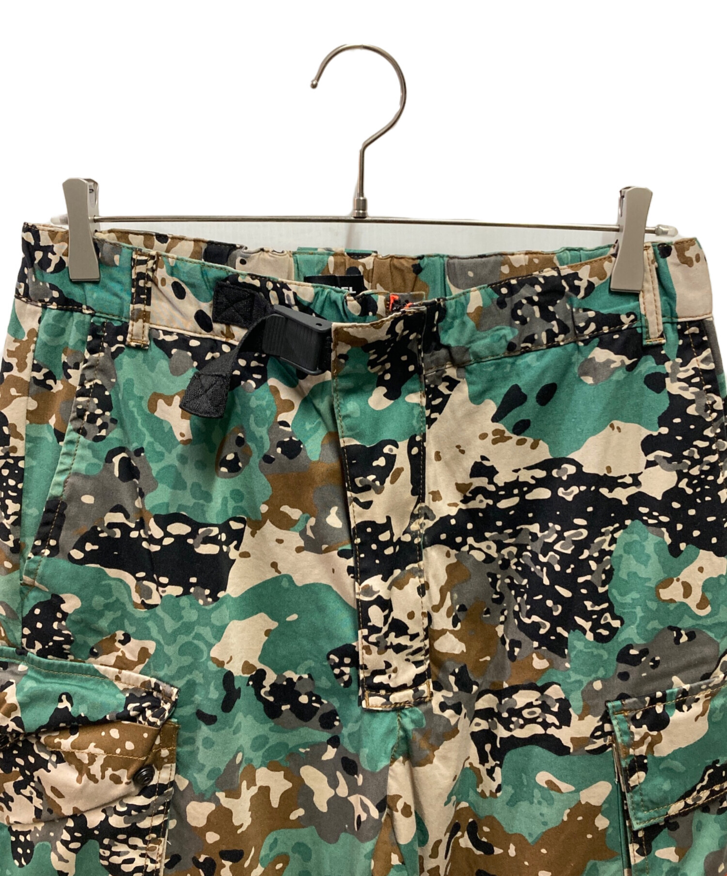 中古・古着通販】DIESEL (ディーゼル) カモフラカーゴパンツ グリーン