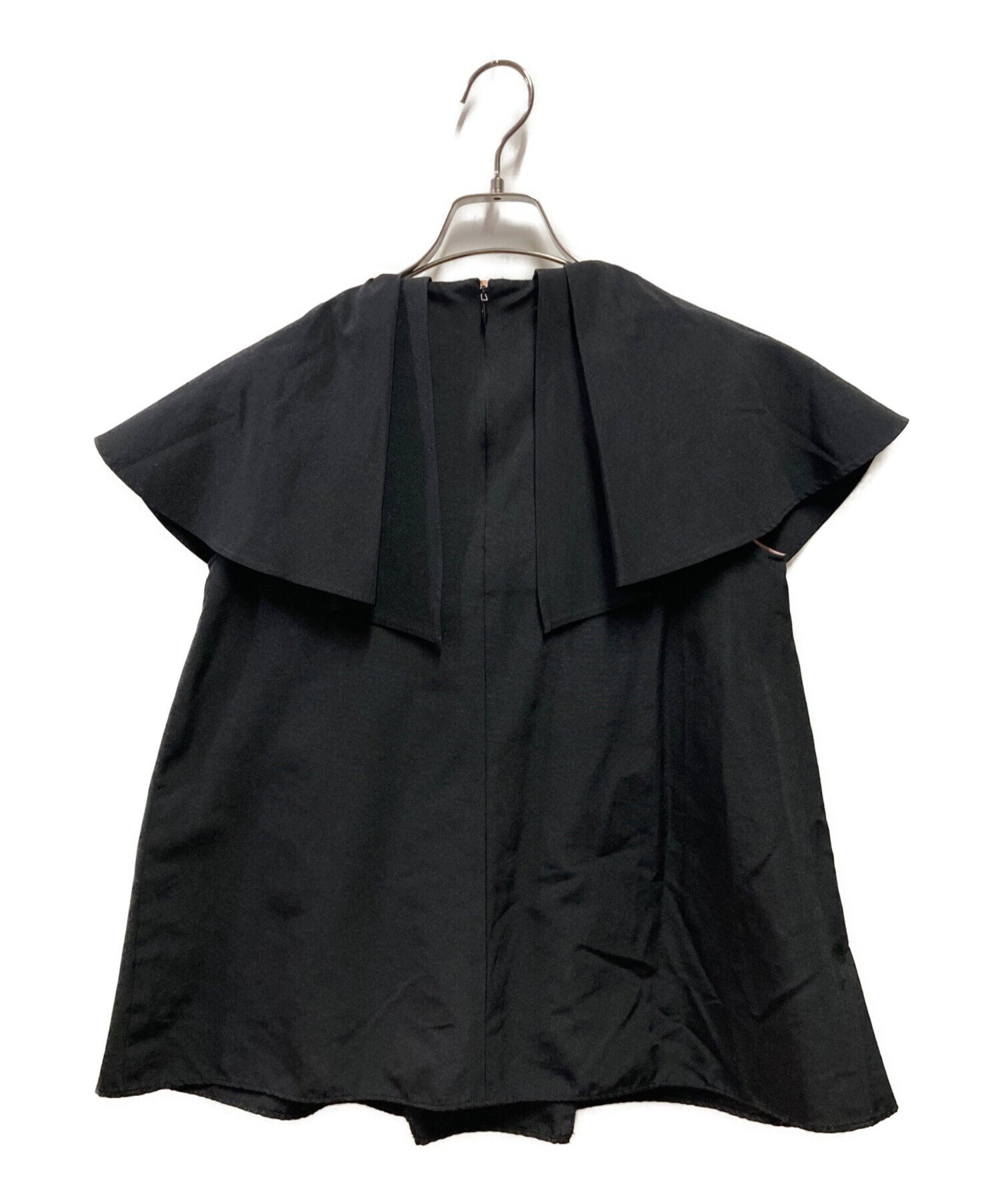 中古・古着通販】Heve (ヘイヴ) ラッフルグログラントップス ブラック
