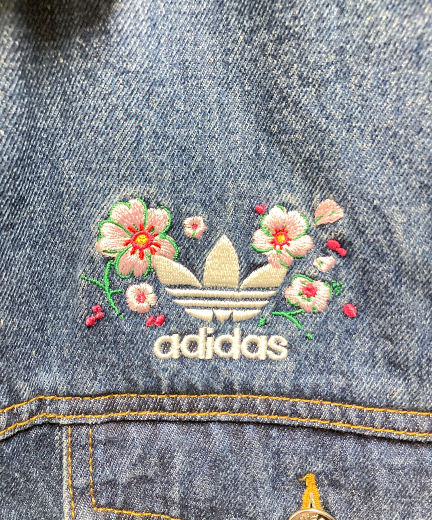 中古・古着通販】adidas (アディダス) 刺繍デニムジャケット