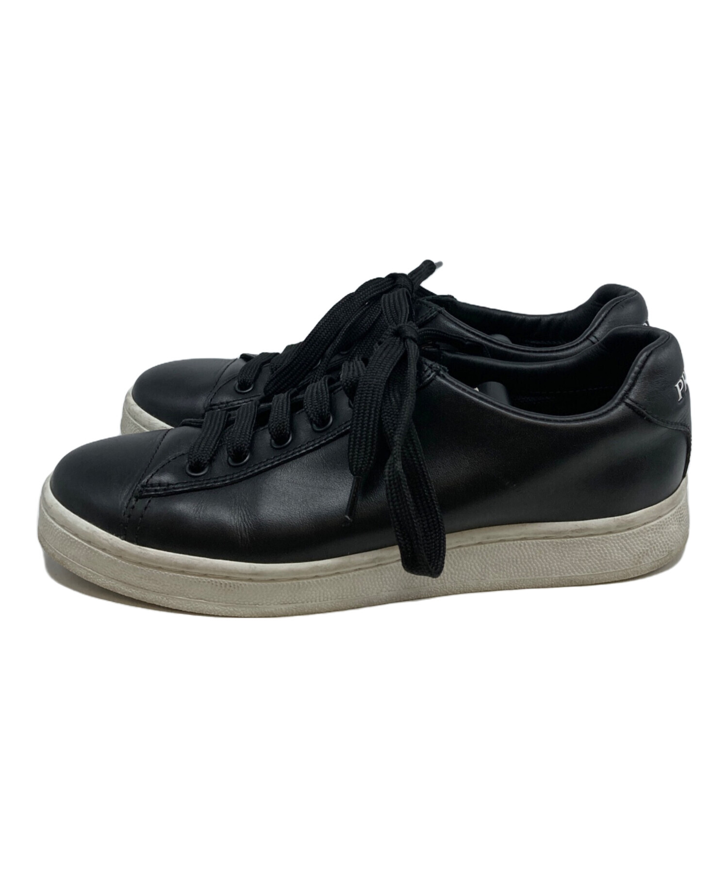 中古・古着通販】PRADA (プラダ) レザースニーカー ブラック サイズ:38