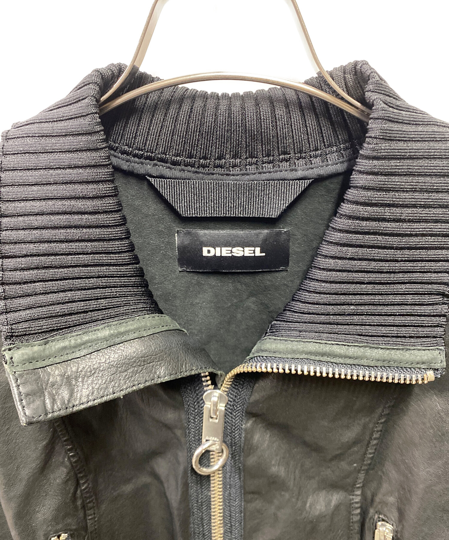 未使用 ディーゼル ブルゾン MA-1 ラムレザージャケット ダメージ加工 中古・古着通販】DIESEL (ディーゼル) リブダメージ加工ラムレザー