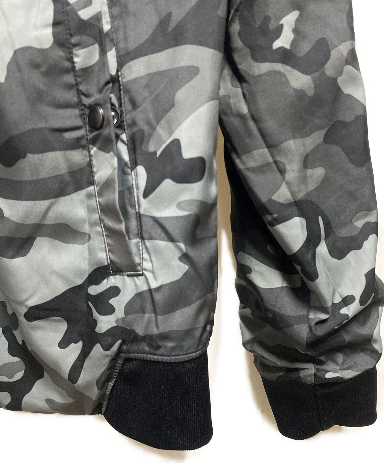 中古・古着通販】NIKE (ナイキ) F.C.R.B. (エフシーレアルブリストル