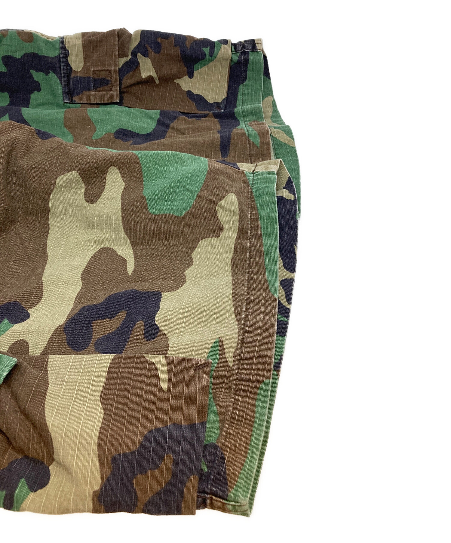 中古・古着通販】stussy (ステューシー) カモ柄ハーフパンツ ブラウン
