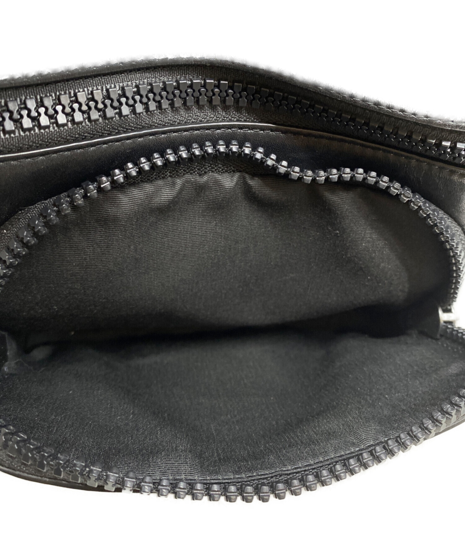 中古・古着通販】COACH (コーチ) カーフレザーウエストポーチ ブラック
