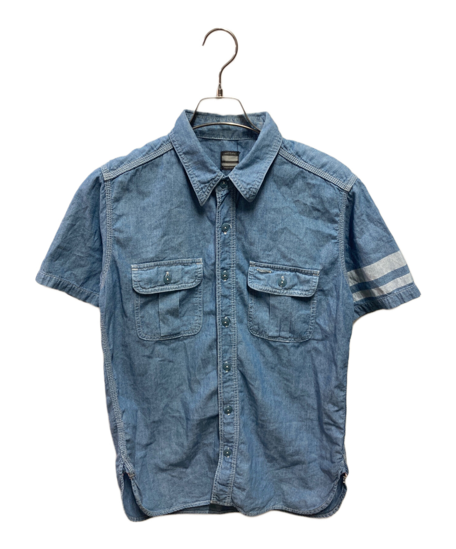 【名品図鑑】桃太郎ジーンズ デニムシャツ 42 ビンテージ加工 メタルボタン 中古・古着通販】MOMOTARO JEANS (桃太郎ジーンズ) デニムシャツ