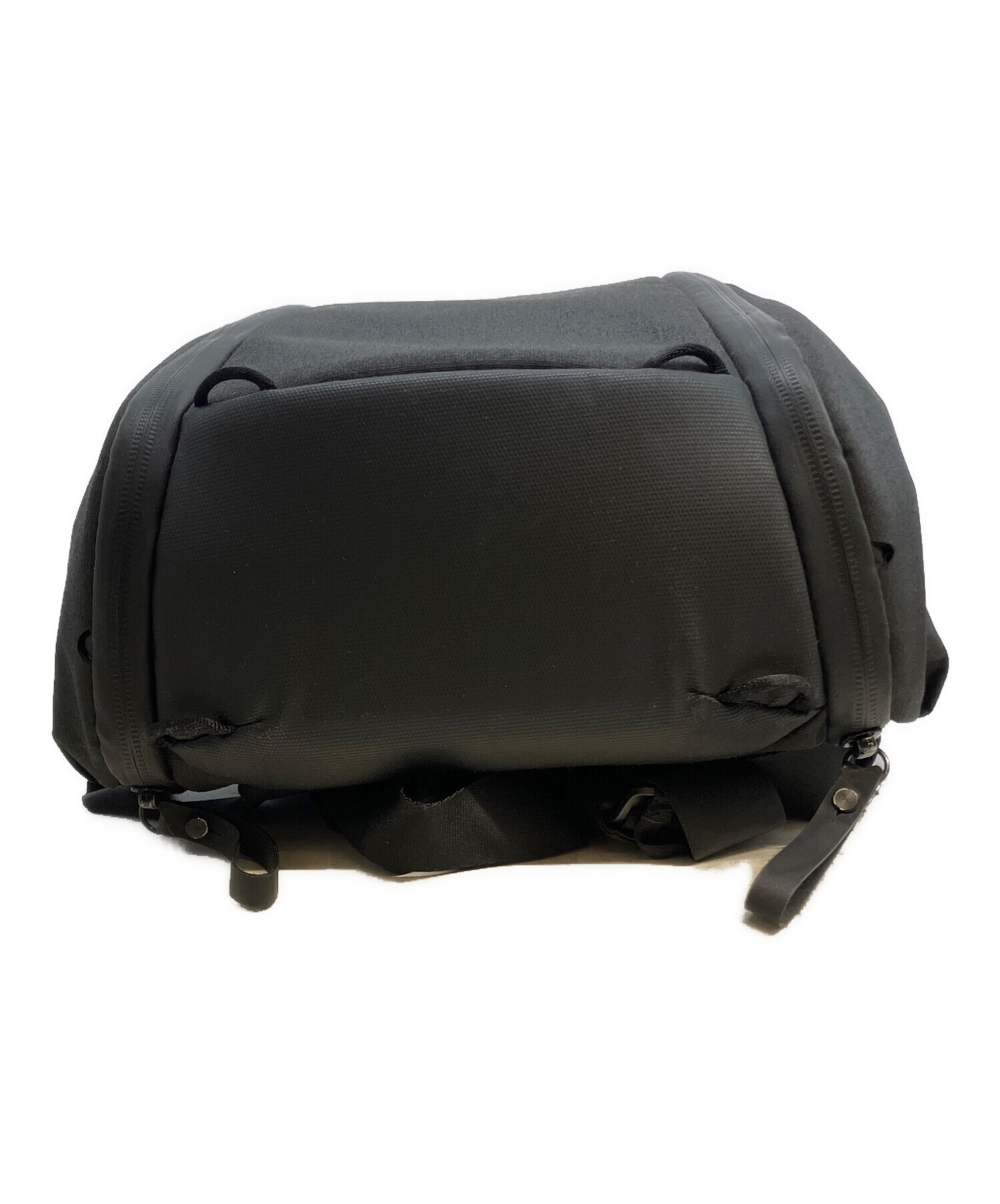 中古・古着通販】peak design (ピークデザイン) everyday backpack zip
