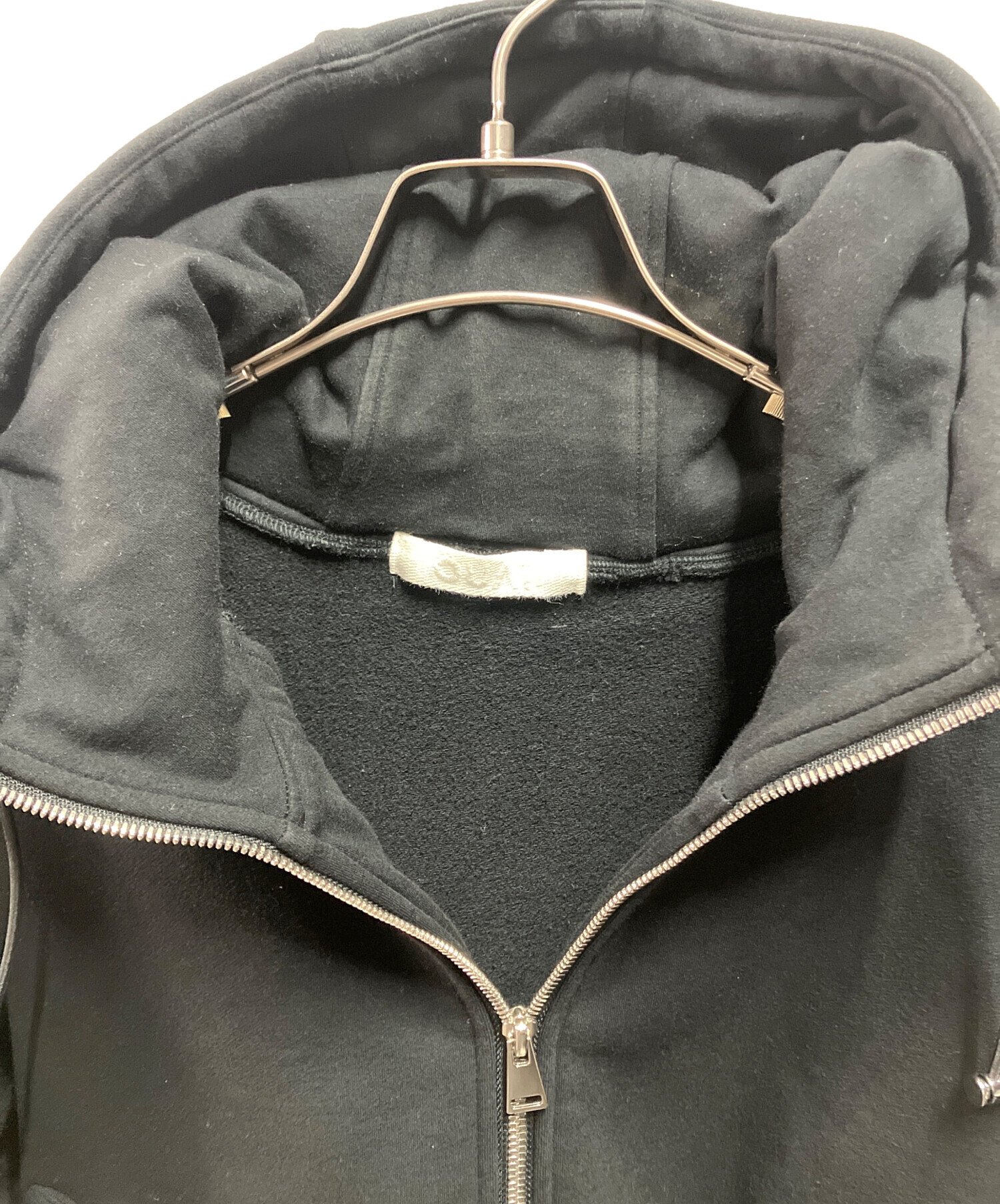 中古・古着通販】OUAT (オーユーエーティー) Astro Parka ブラック