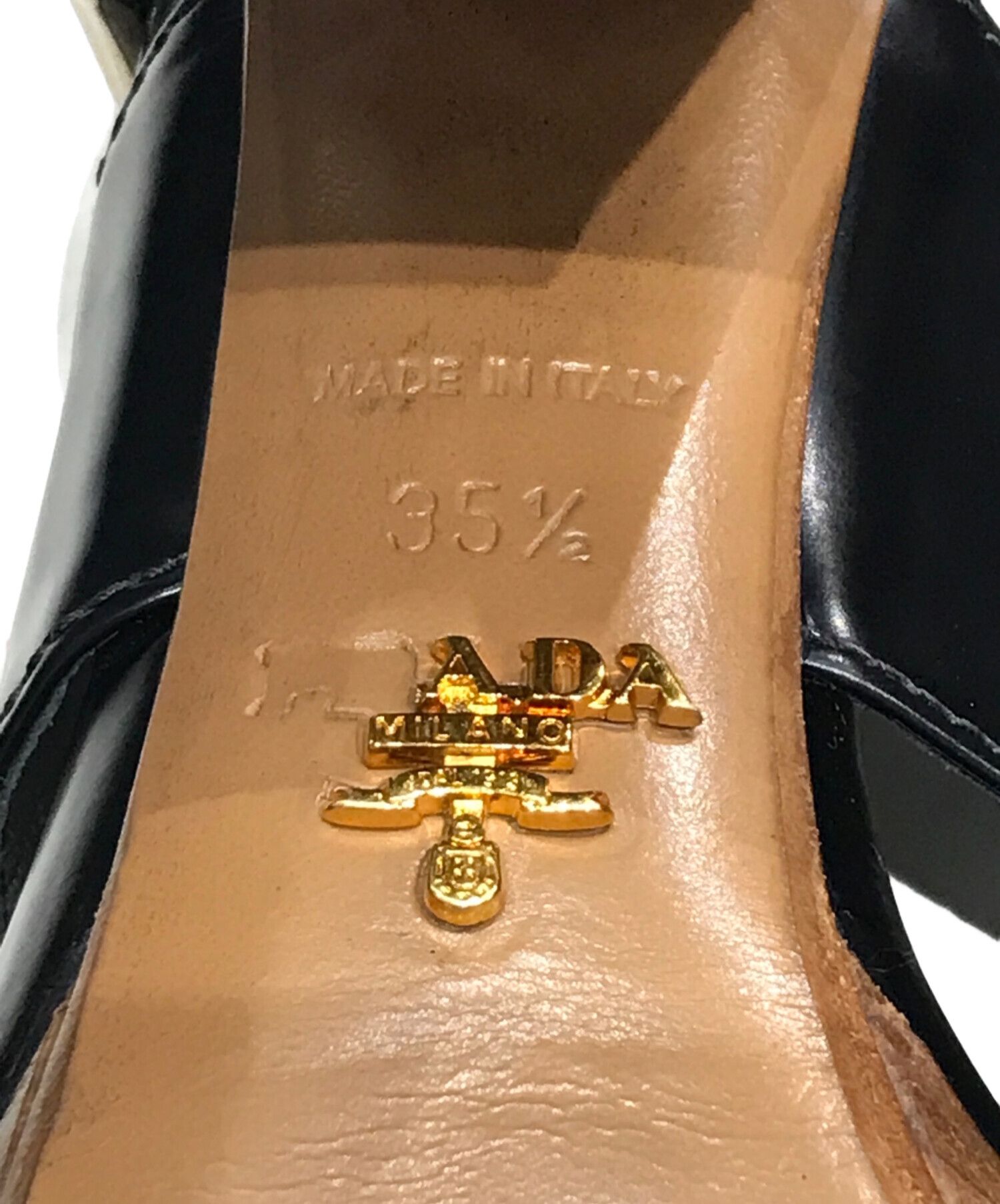 PRADA ブラック ミュール ゴールドリング装飾 中古・古着通販】PRADA (プラダ) ミュール ブラック サイズ:35 1/2