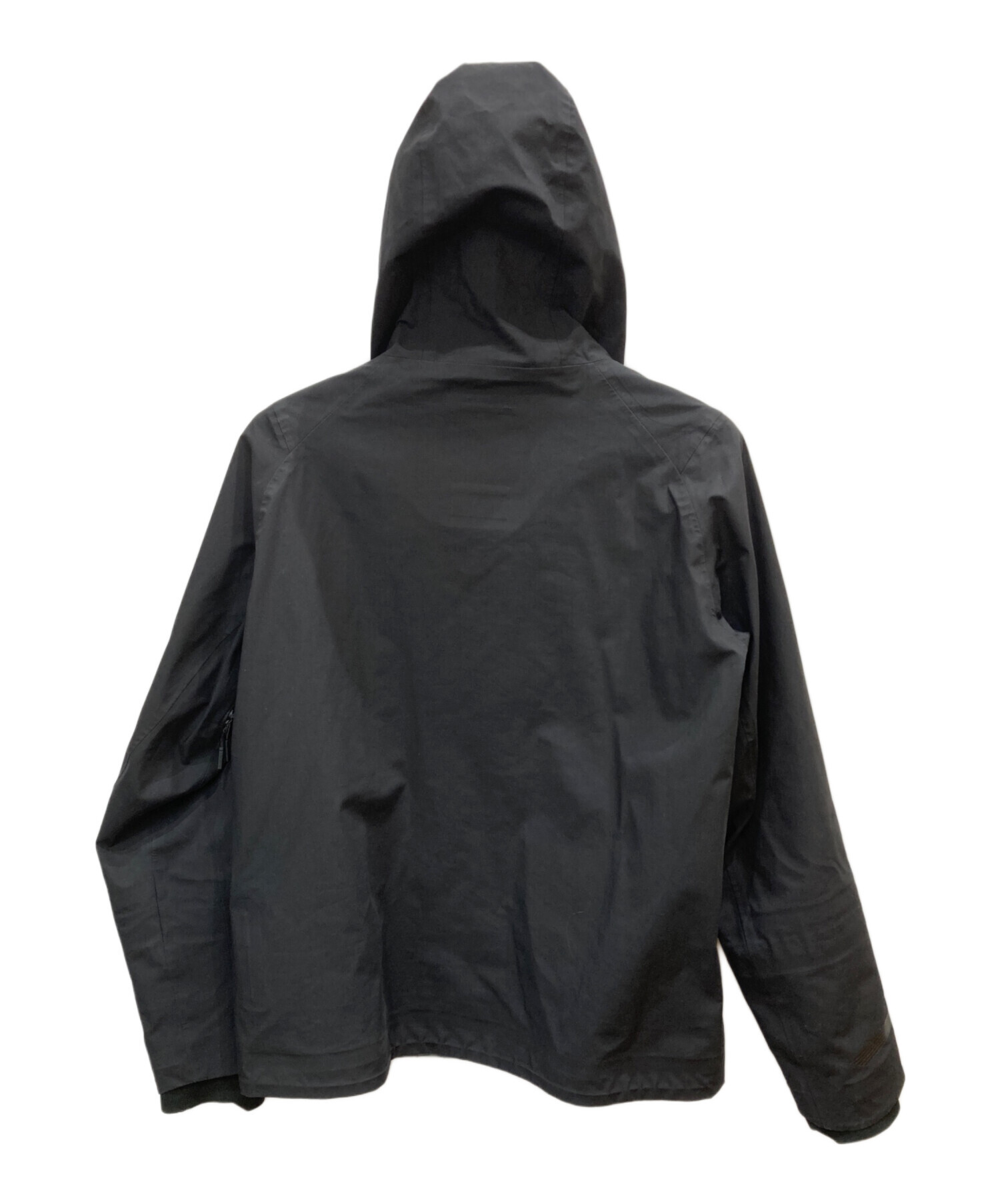 中古・古着通販】DESCENTE (デサント) マウンテンパーカー ブラック 