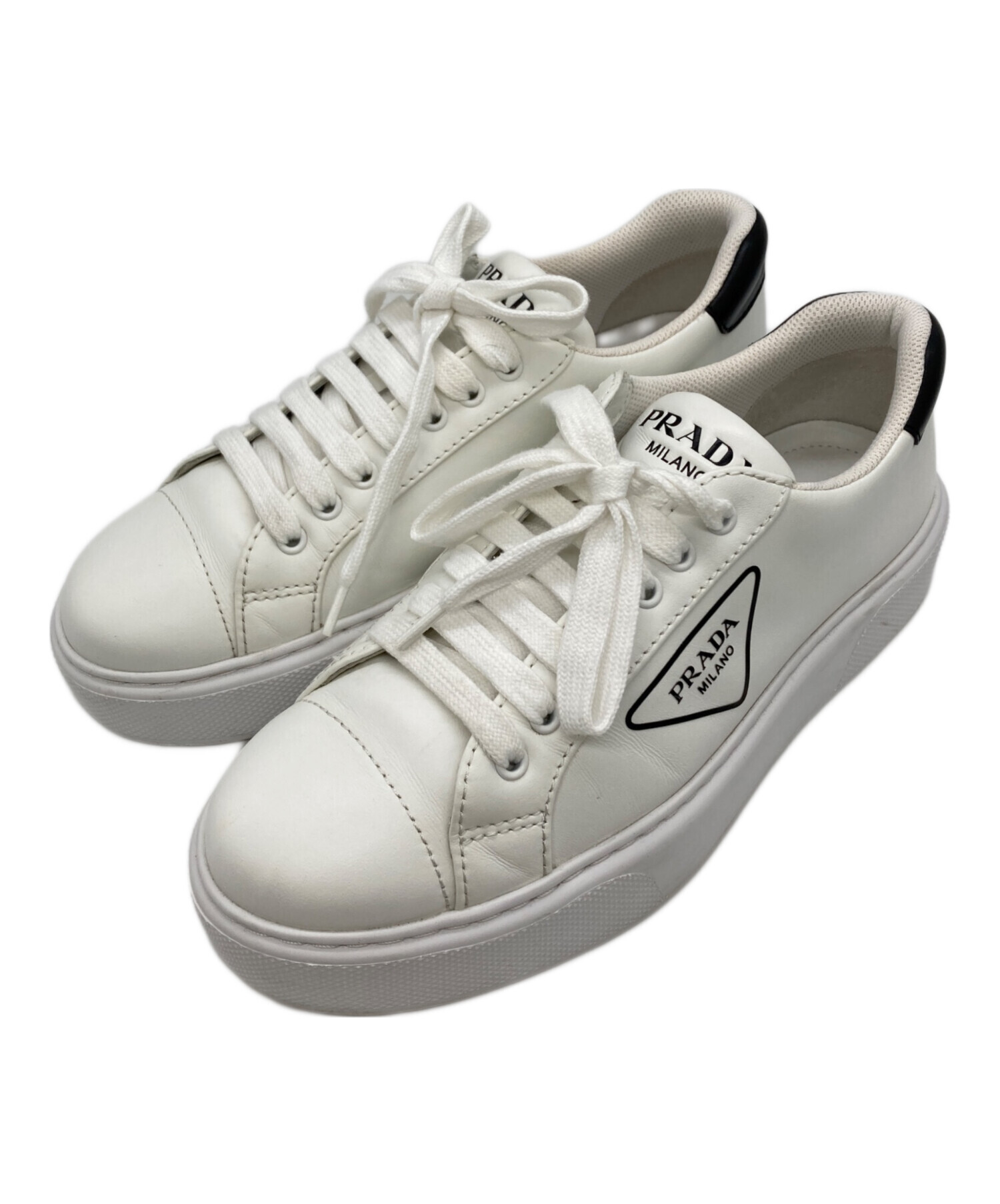 プラダ　スニーカー 履き心地抜群！PRADA(プラダ)ロゴ メッシュ スニーカー シューズ