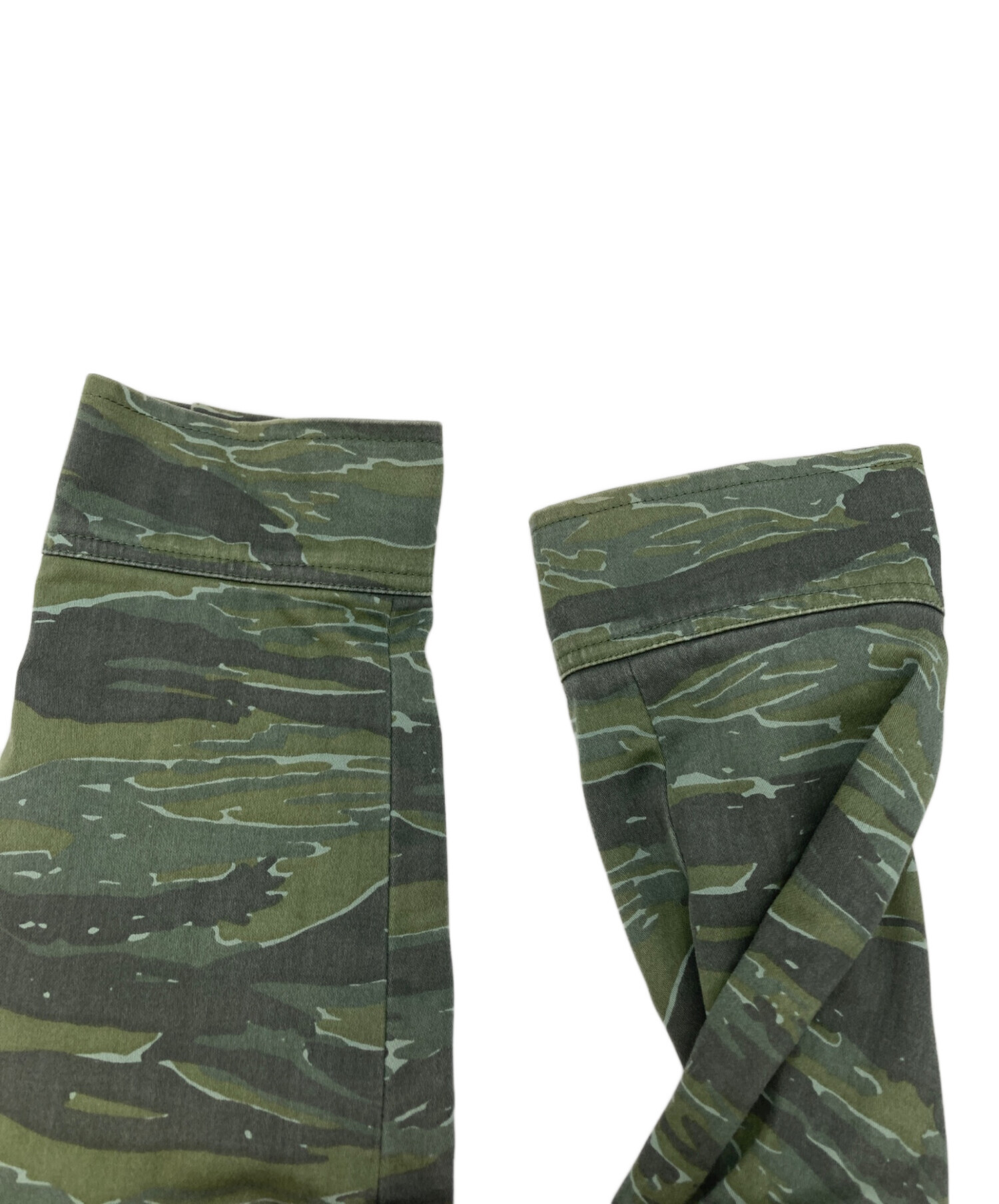 中古・古着通販】A.P.C. (アーペーセー) タイガーカモジャケット 