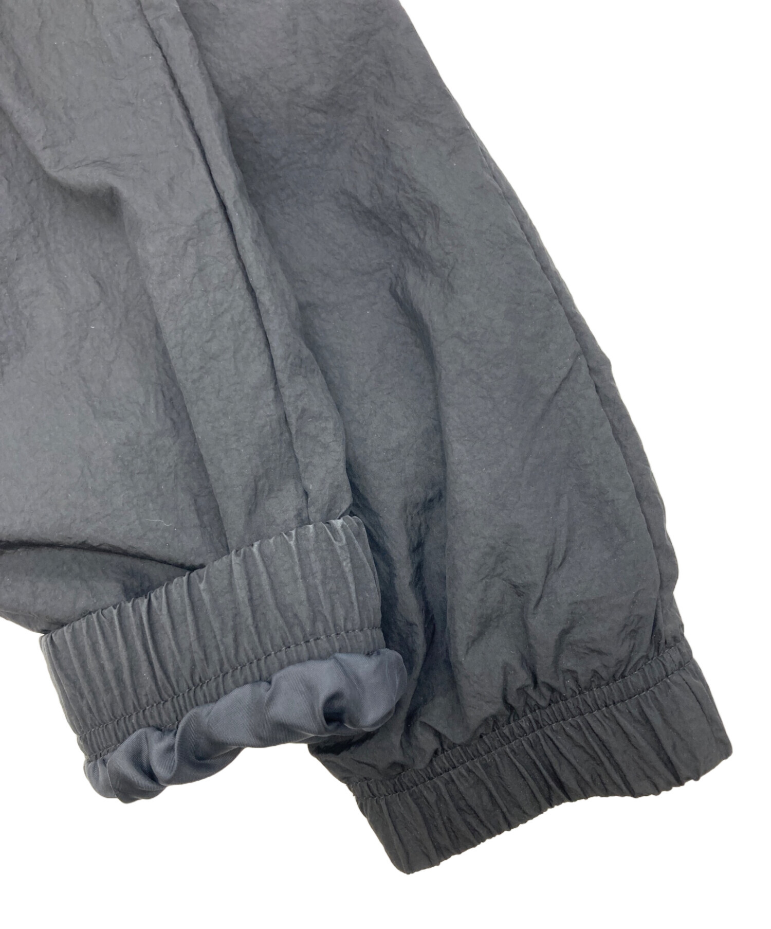 中古・古着通販】NIKE (ナイキ) HBR STMT WOVEN JACKET ブラック 中古・古着通販】NIKE (ナイキ) HBR STMT WOVEN JACKET ブラック