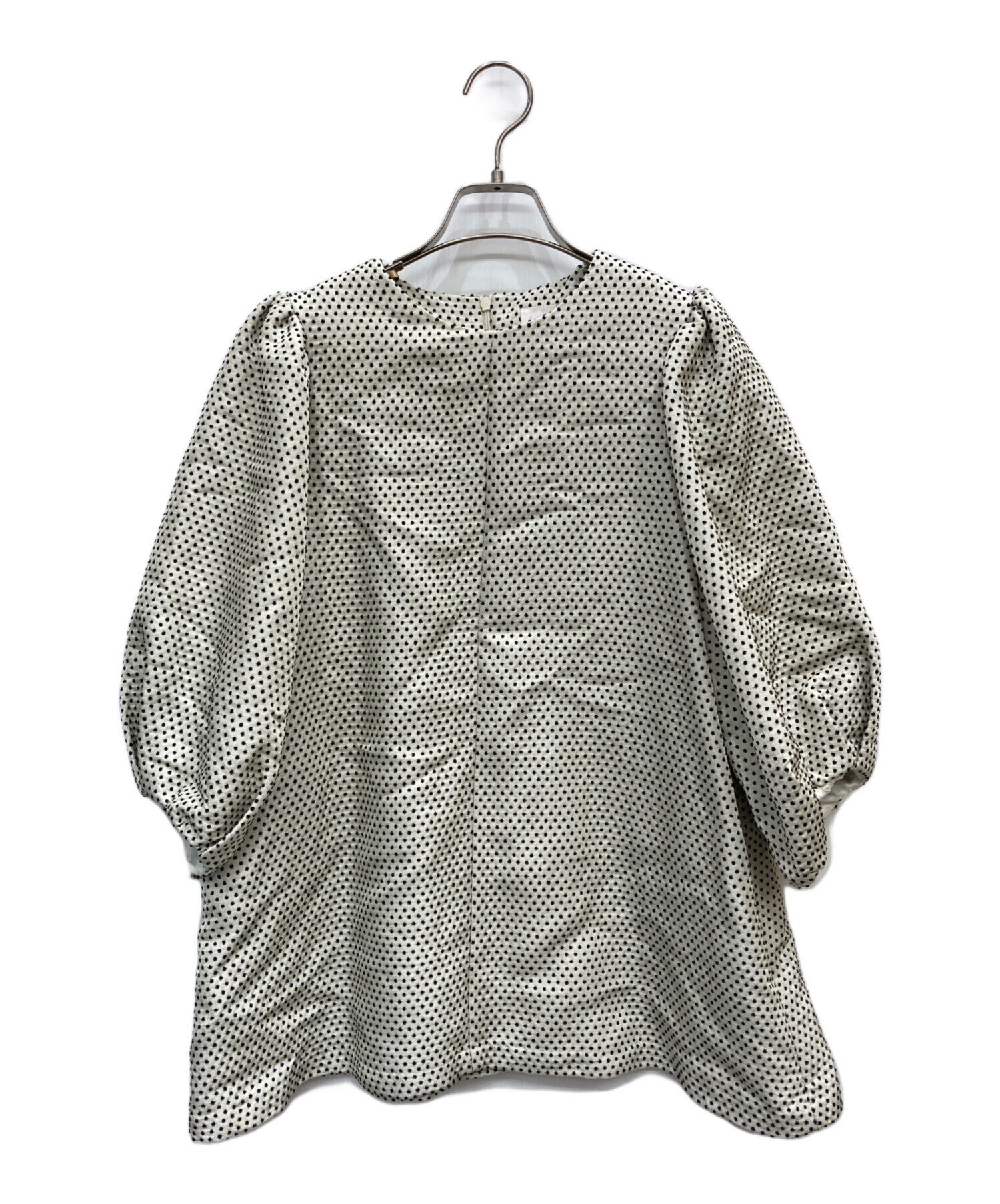 専用【新品】ohga⭐︎パターンブラウス 中古・古着通販】OHGA (オオガ 