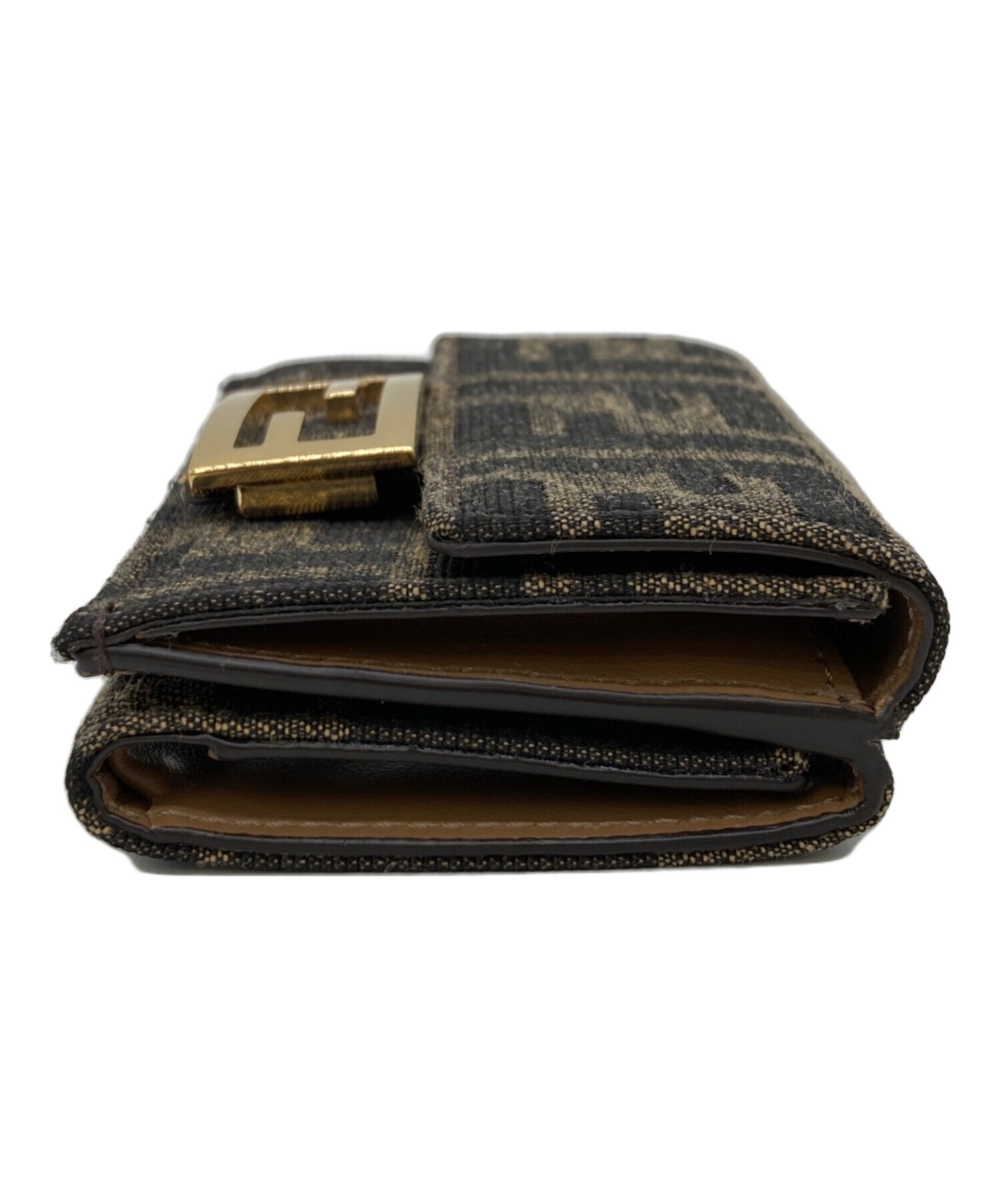 FENDI フェンディ 財布・ケース レディース 【古着】【中古】 中古・古着通販】FENDI (フェンディ) BAGUETTE バゲット 3つ折り財布