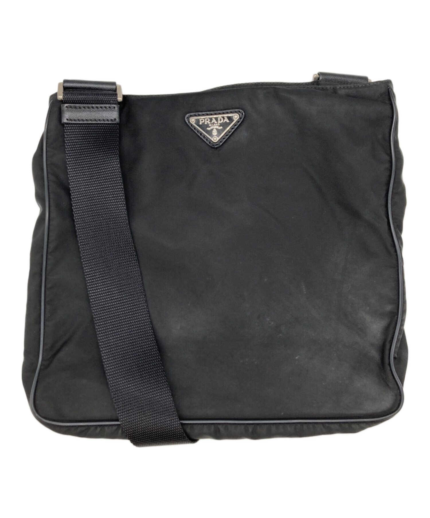【PRADA】プラダ ロゴプレート ショルダーバッグ 中古・古着通販】PRADA (プラダ) ロゴプレートショルダーバッグ