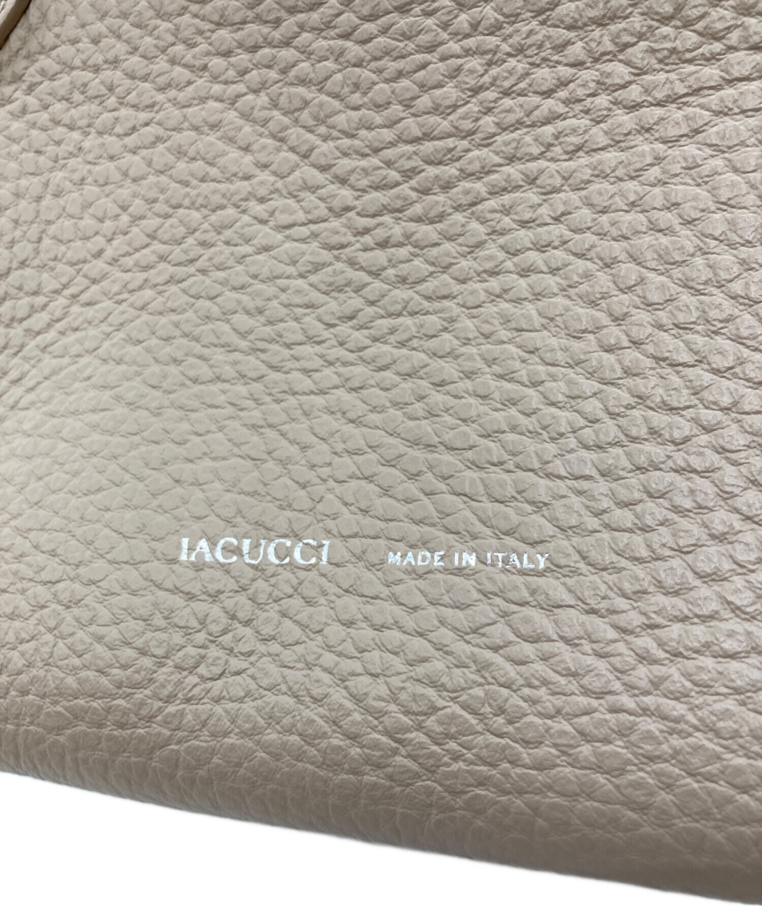 中古・古着通販】IACUCCI (イアクッチ) 「ラーナ M ALCE」ハンドバッグ