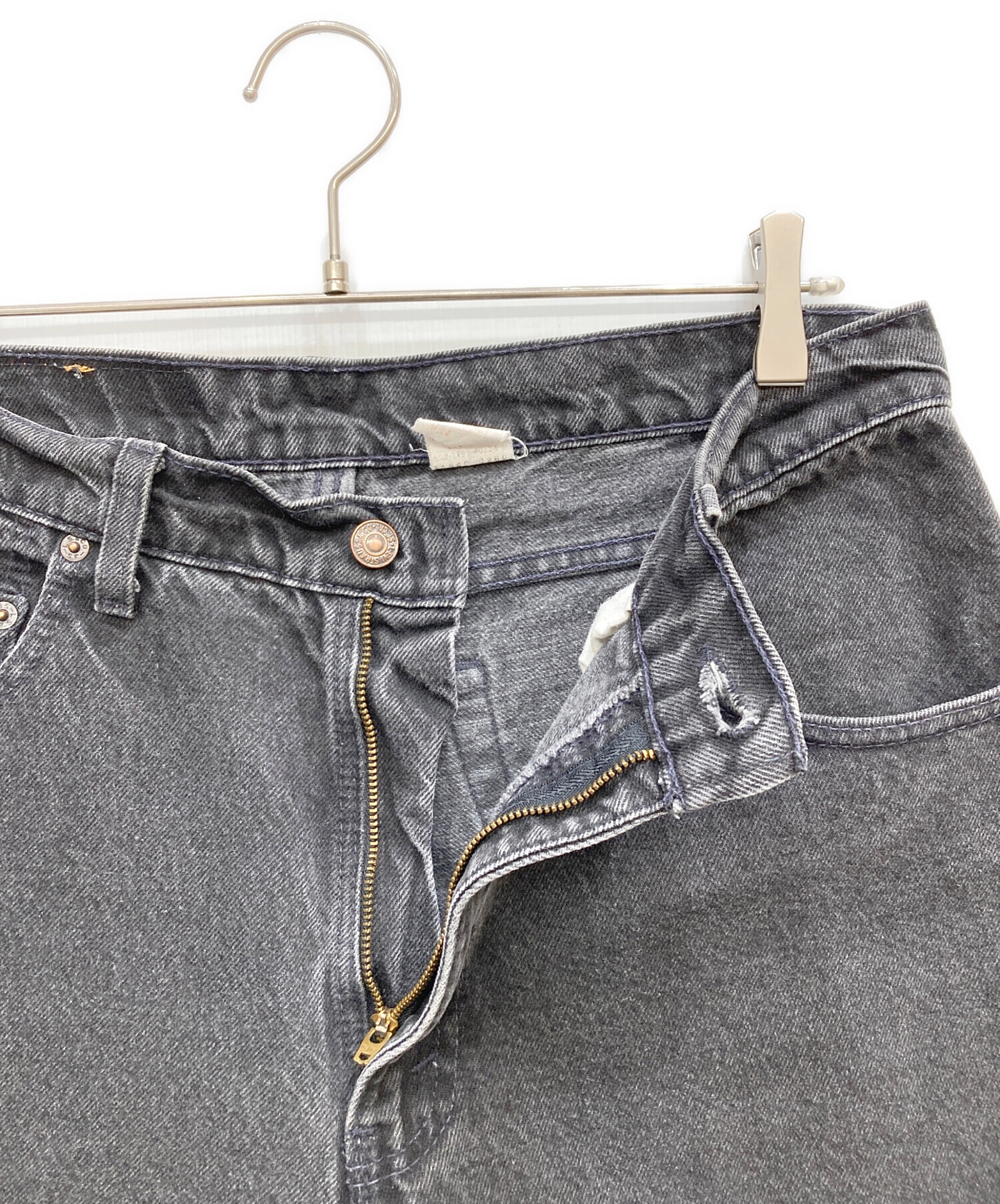 中古・古着通販】LEVI'S (リーバイス) 560デニムハーフパンツ ブラック