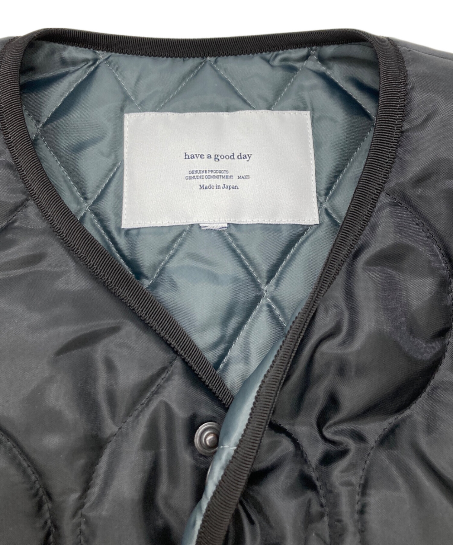 中古・古着通販】have a good day (ハブ ア グッド デイ) Vネック