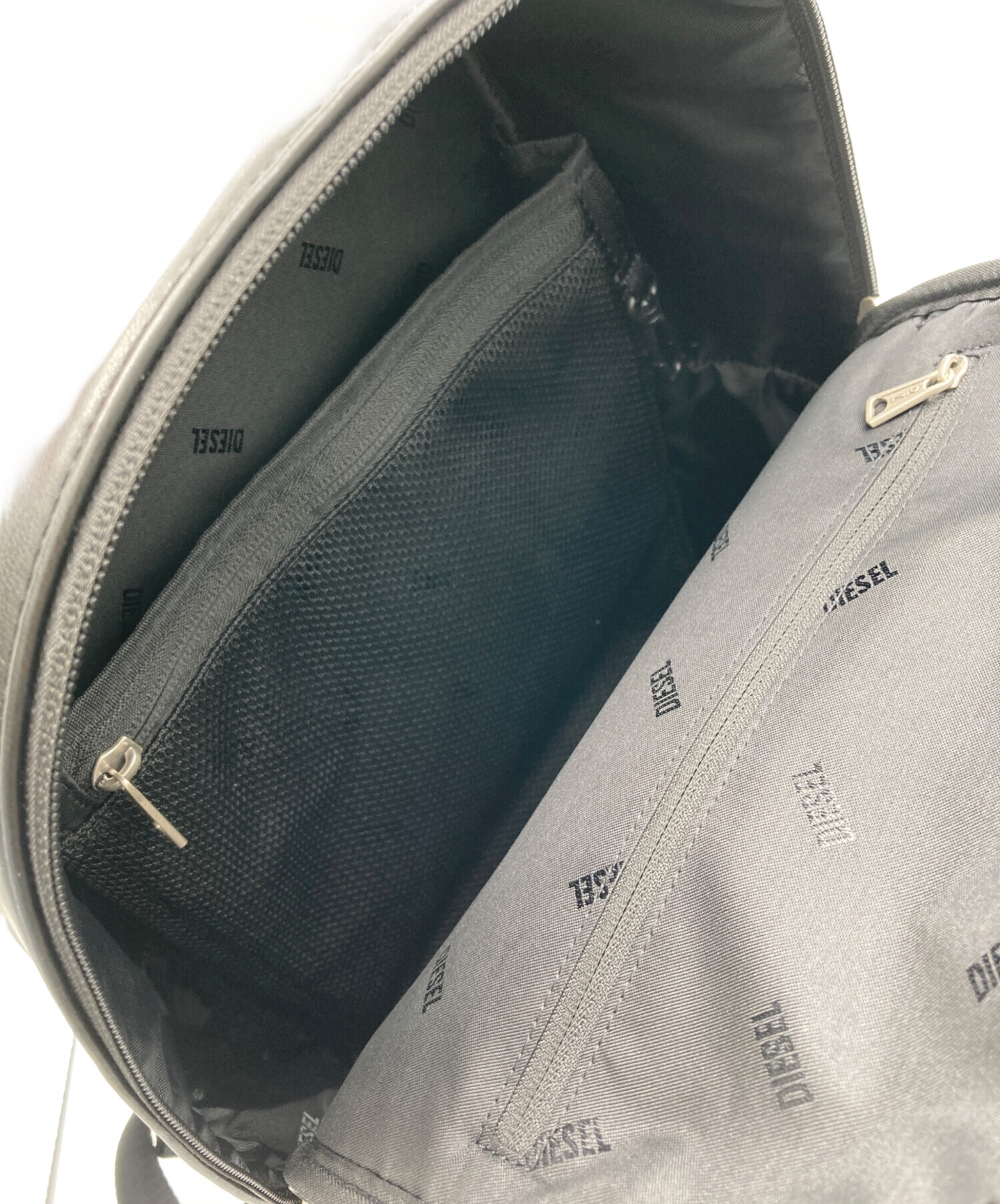 中古・古着通販】DIESEL (ディーゼル) DSL OVAL BACKPACK（オーバル