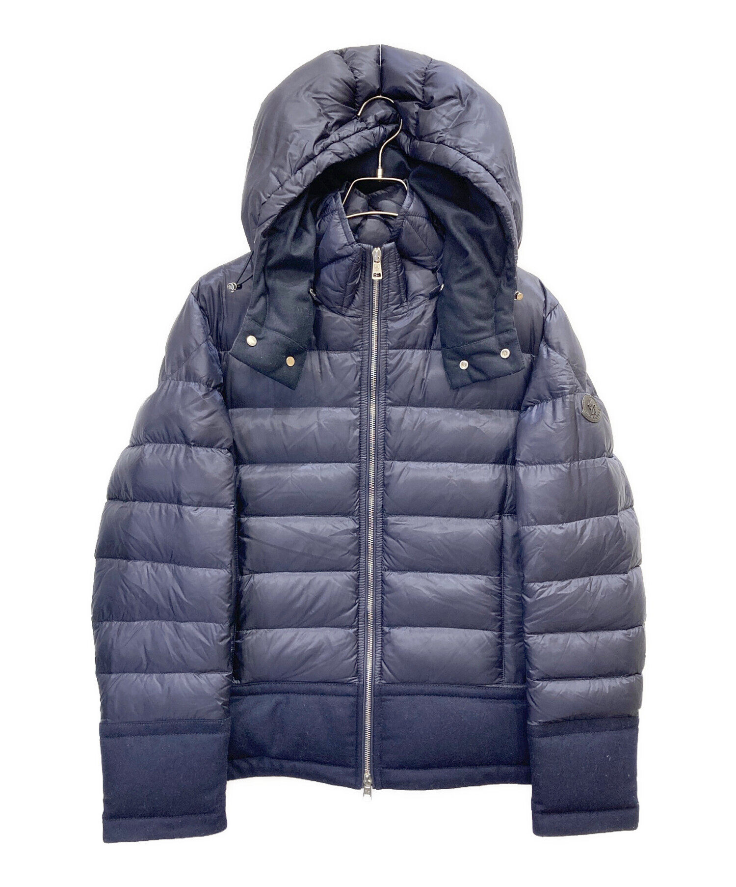 モンクレール MONCLER RIOM ダウンジャケット 衣料品 アウター ナイロン メンズ ネイビー系 【中古】 中古・古着通販】MONCLER (モンクレール) RIOM/ダウンジャケット
