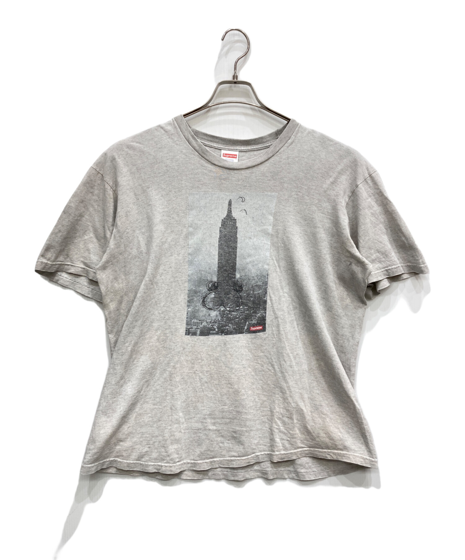 t04【人気】シュプリーム エンパイア ステート ビル Tシャツ 入手困難 