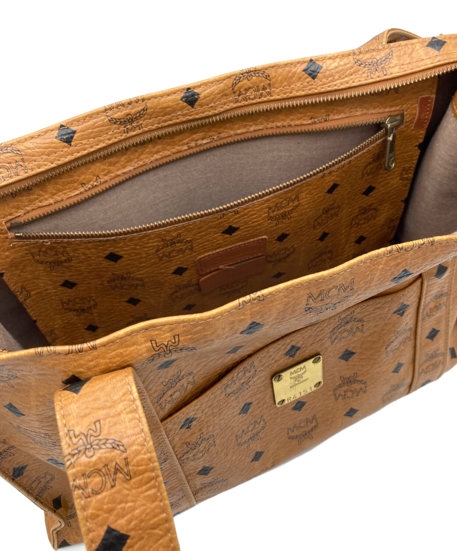 MCM トートバッグ 中古・古着通販】MCM (エムシーエム) トートバッグ オレンジ｜ブランド