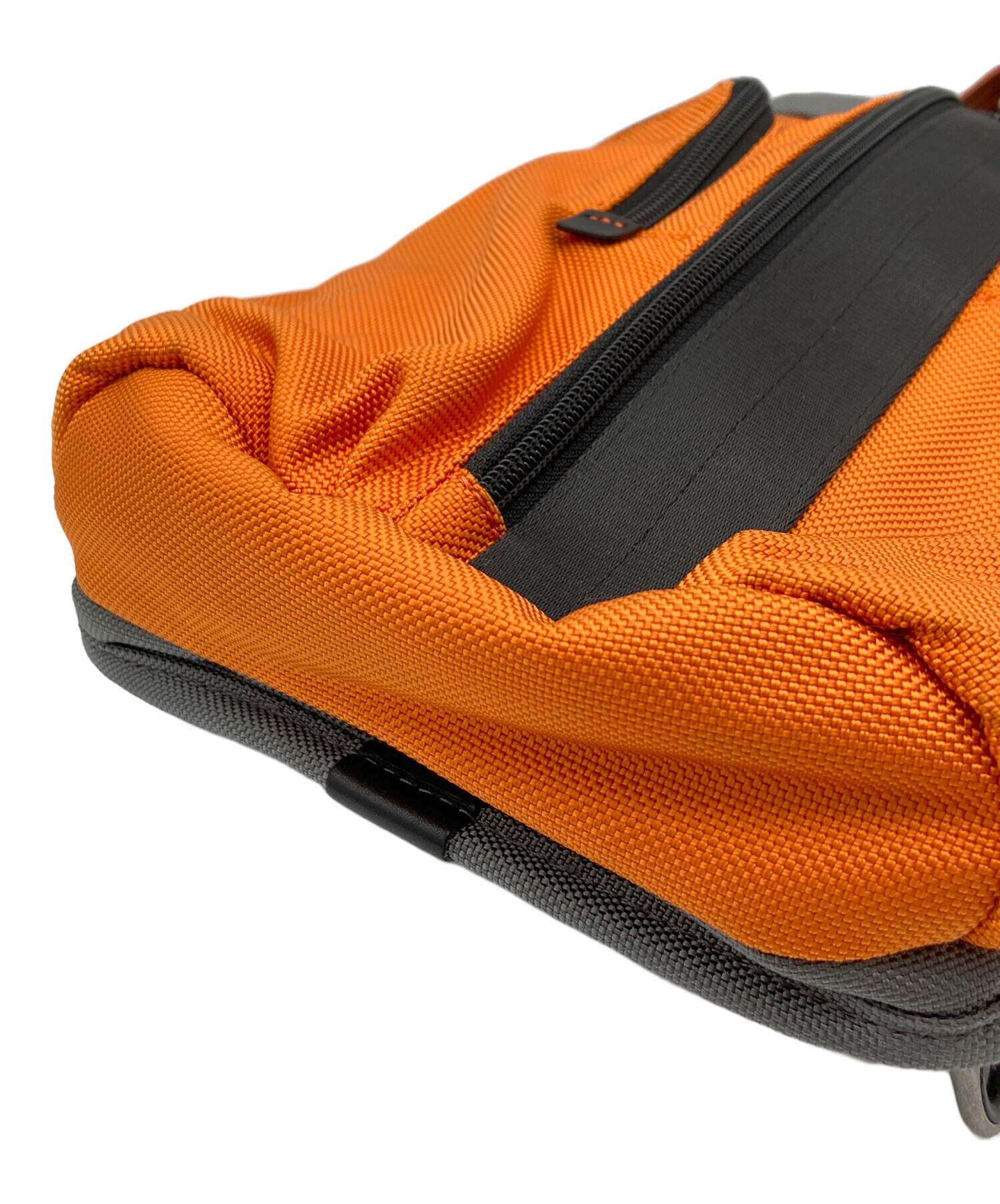 中古・古着通販】TUMI (トゥミ) ALPHA BRAVO MONTEREY SLING オレンジ