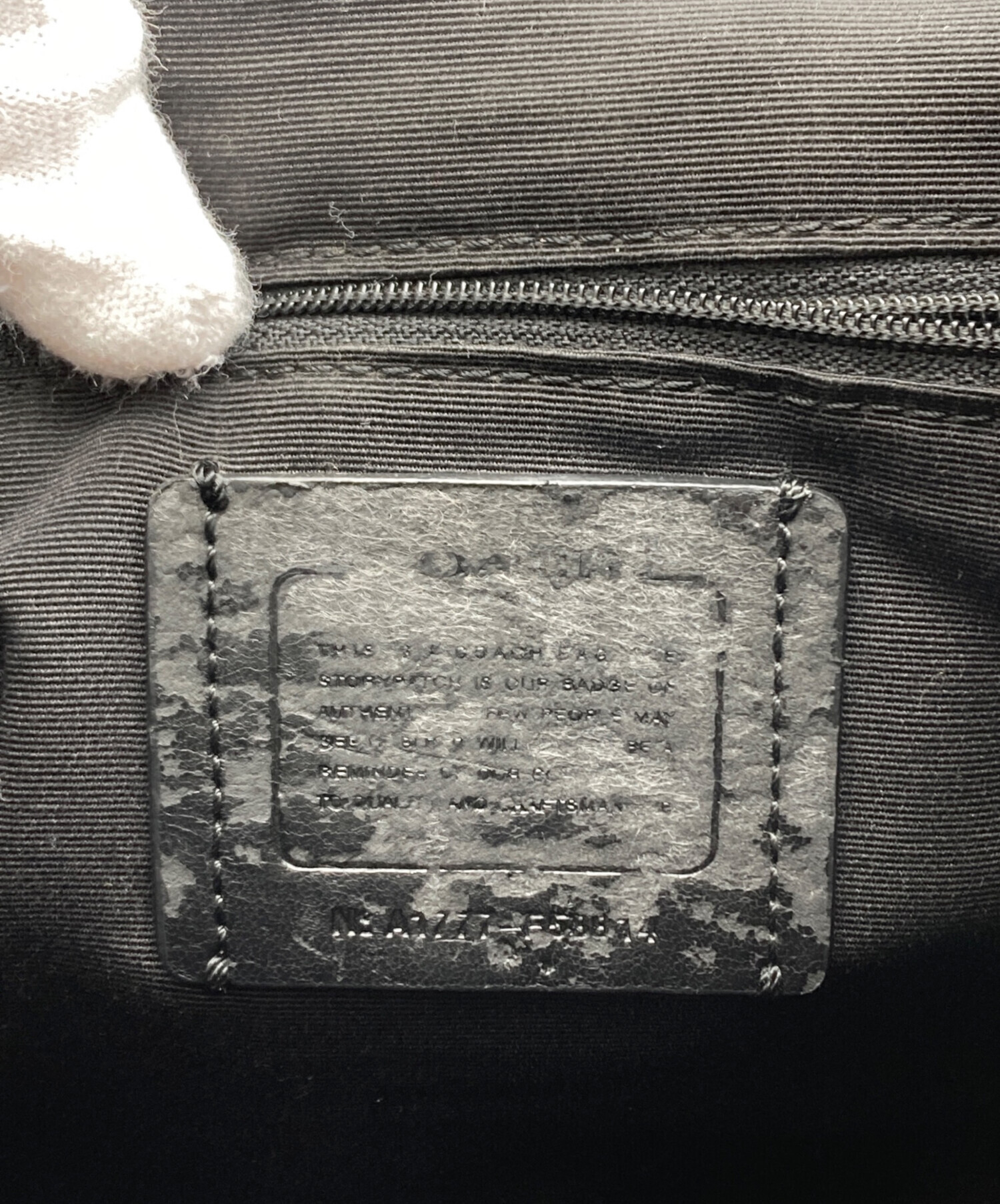 中古・古着通販】COACH (コーチ) ターンロック巾着リュック ブラック