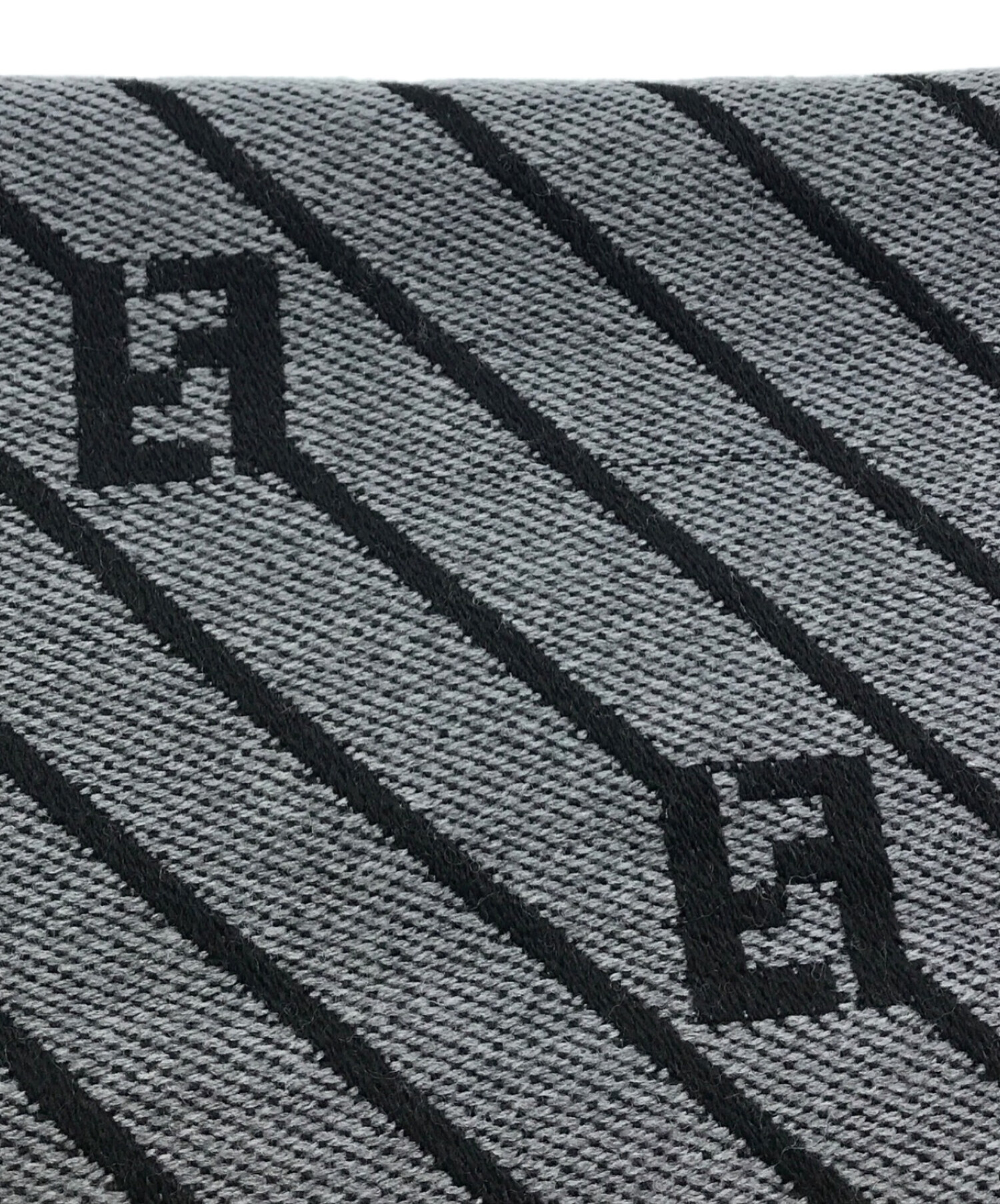 Fendi ロゴ入りマフラー ブラック/グレー FENDI マフラー フェンディ