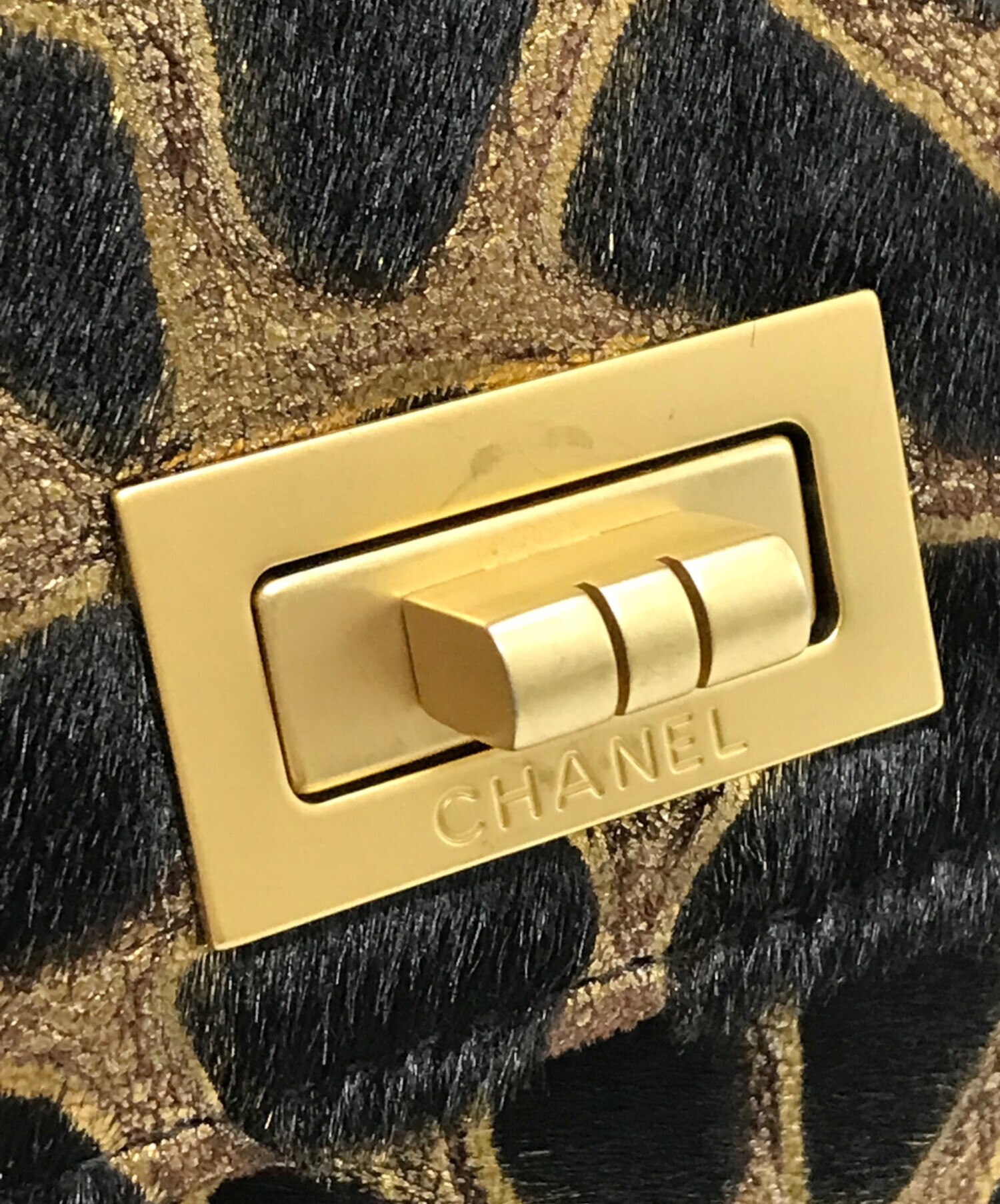 中古・古着通販】CHANEL (シャネル) ハラコ ジラフ柄 チェーン