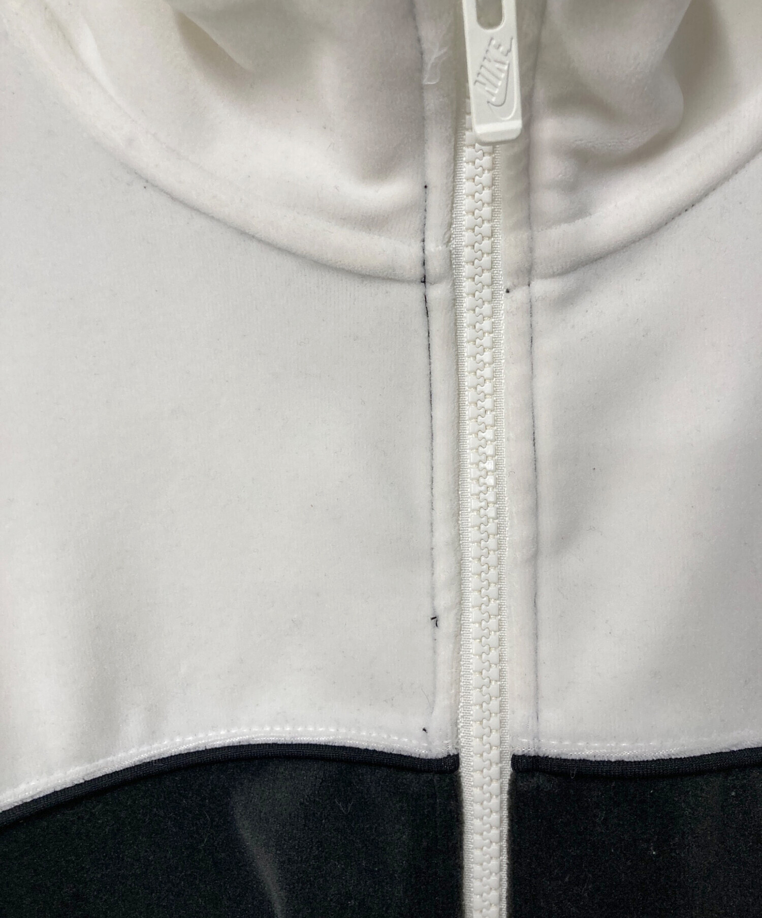 中古・古着通販】NIKE (ナイキ) ベロアトラックジャケット ホワイト