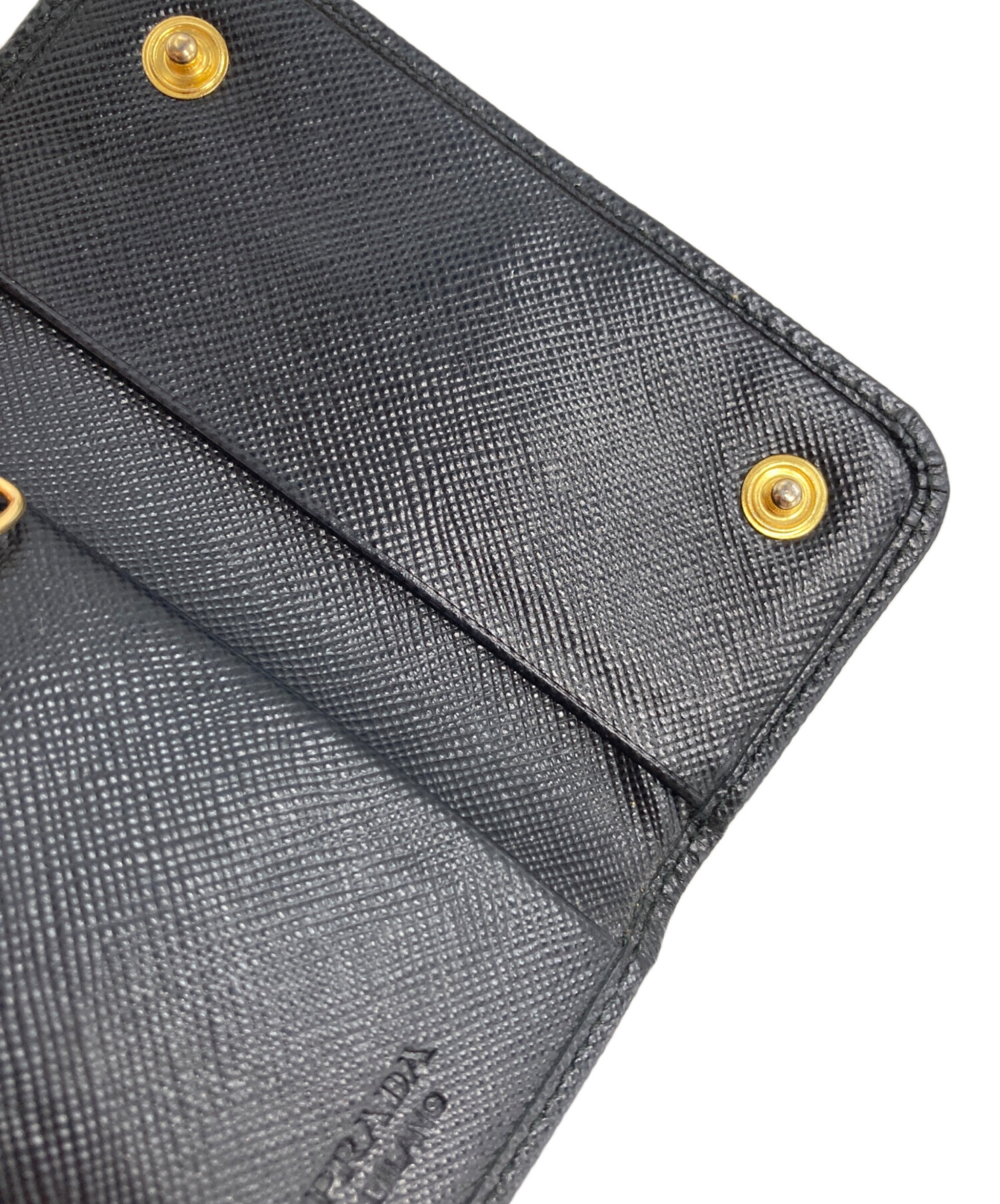 【美品】PRADA プラダ キーケース 黒 リモンタナイロン × サフィアーノ 中古・古着通販】PRADA (プラダ) サフィアーノ6連キーケース ブラック